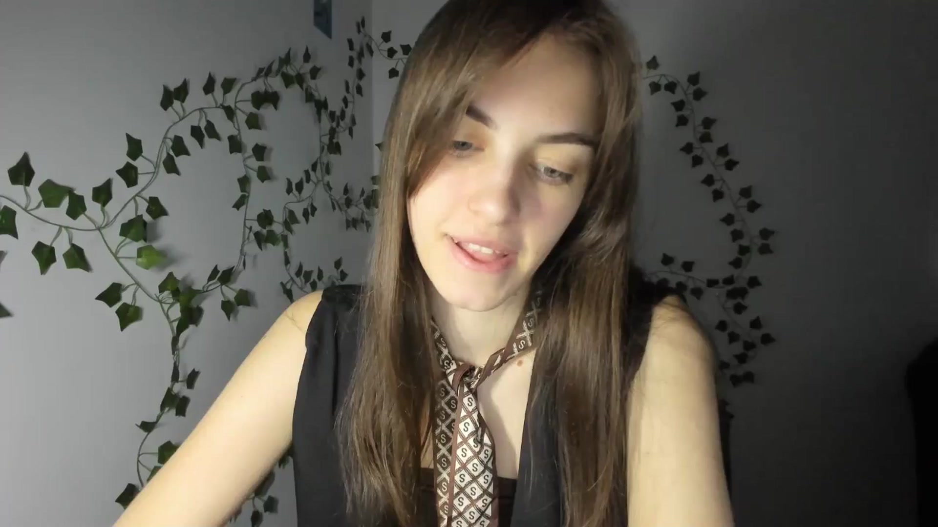 Gallery image thumbnail from Dashamoxy's myfreecams stream on, 04/02/2026, 15:08 image 16 of 20