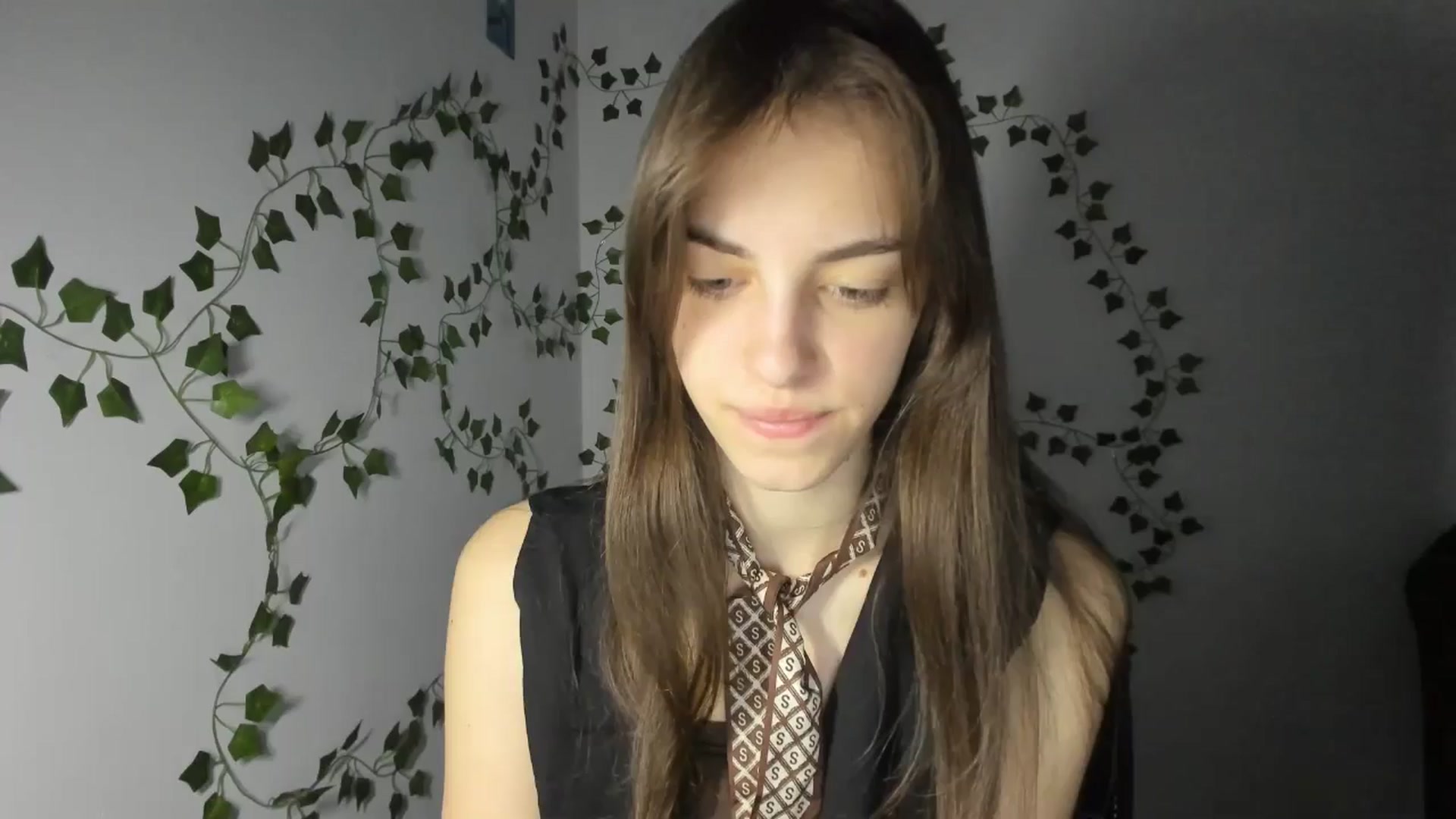 Gallery image thumbnail from Dashamoxy's myfreecams stream on, 04/02/2026, 15:08 image 8 of 20