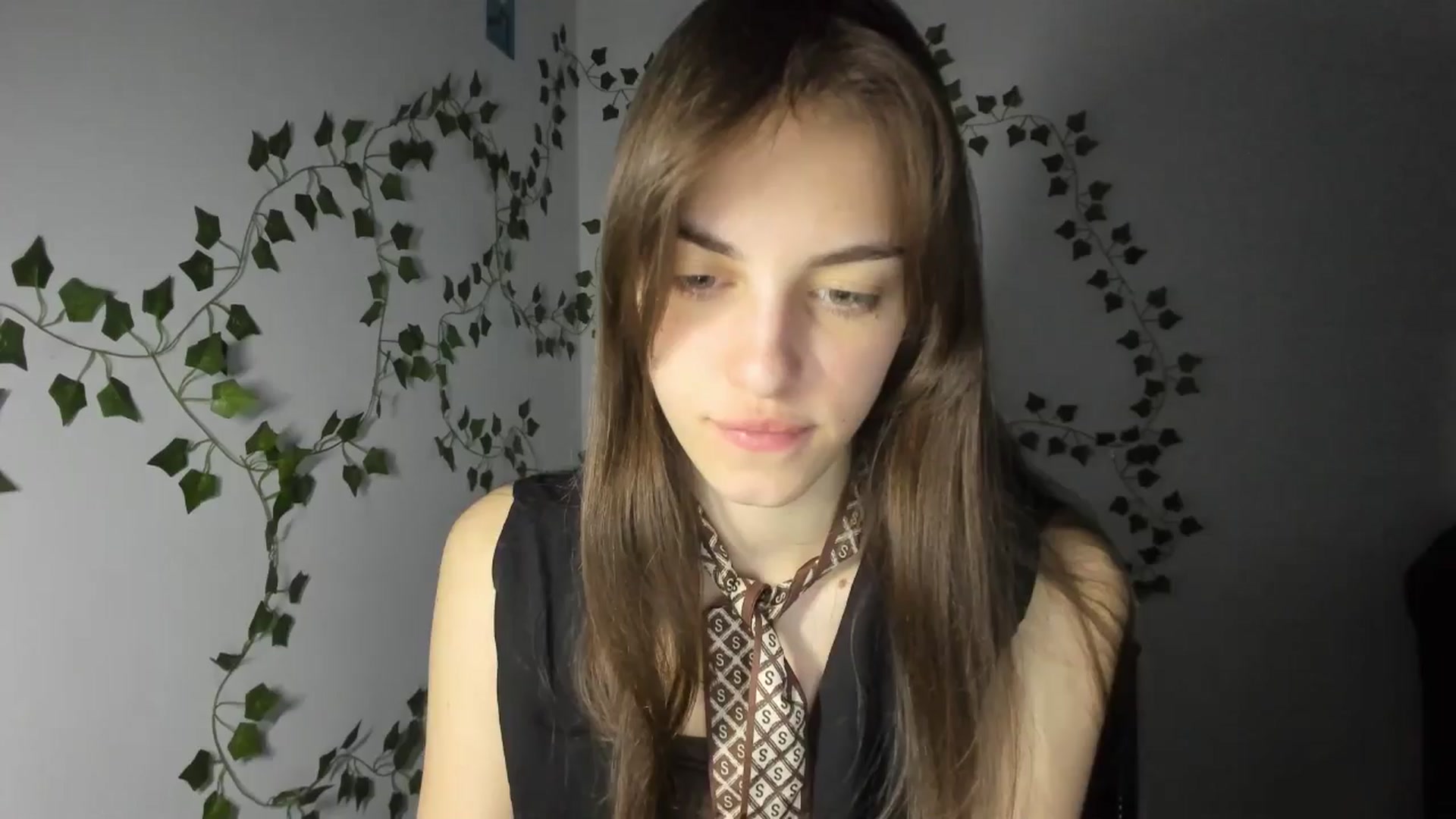 Gallery image thumbnail from Dashamoxy's myfreecams stream on, 04/02/2026, 15:08 image 6 of 20