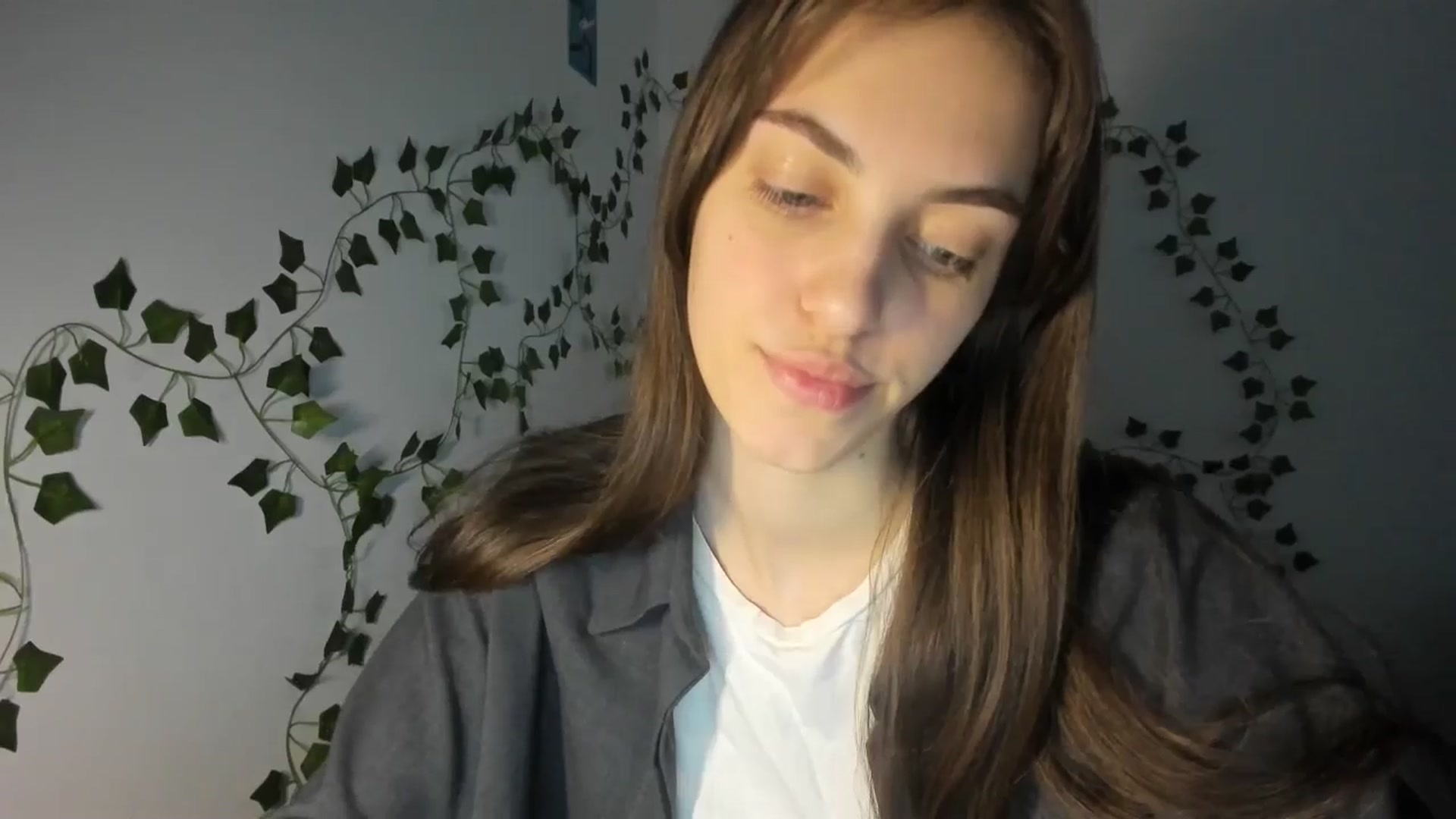 Gallery image thumbnail from Dashamoxy's myfreecams stream on, 04/03/2026, 15:56 image 16 of 20
