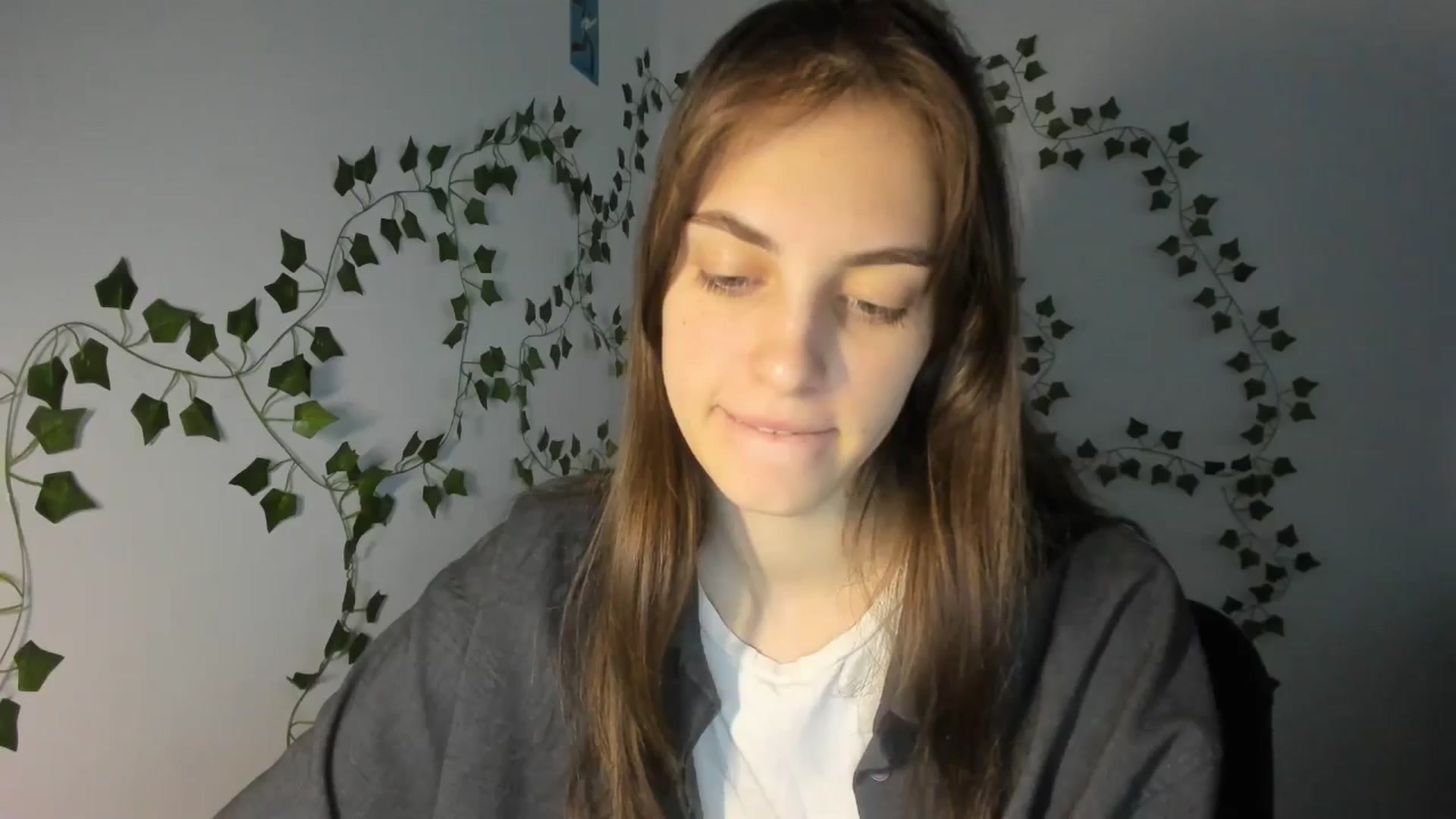 Gallery image thumbnail from Dashamoxy's myfreecams stream on, 04/03/2026, 15:56 image 8 of 20