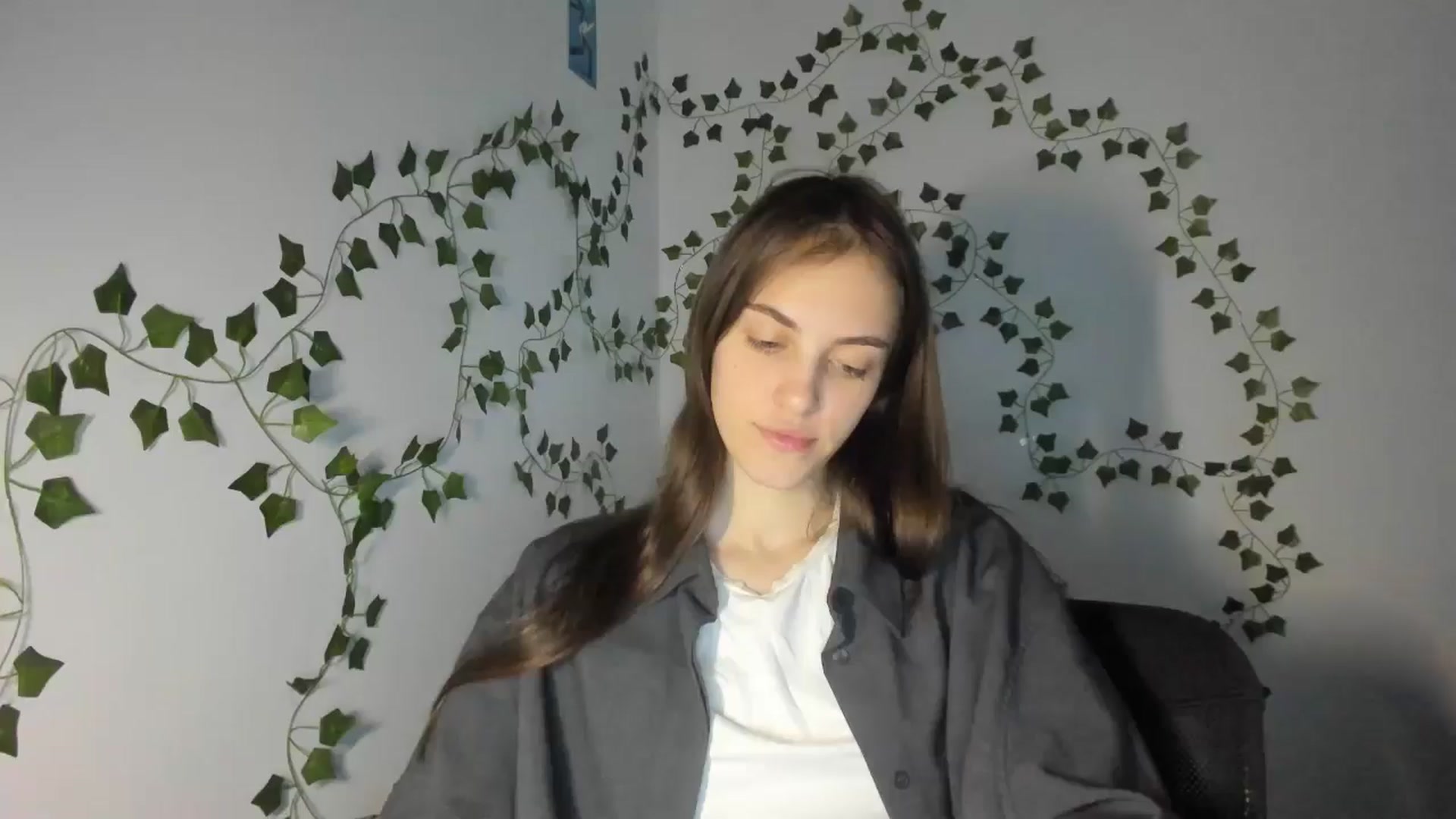 Gallery image thumbnail from Dashamoxy's myfreecams stream on, 04/03/2026, 15:56 image 13 of 20