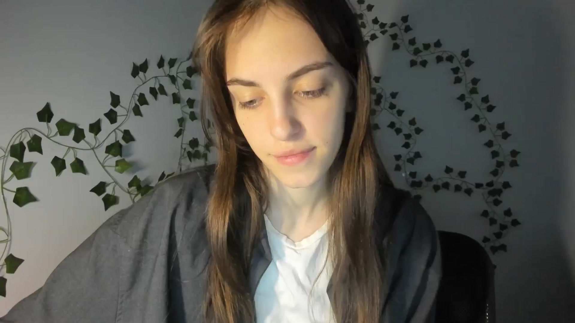 Gallery image thumbnail from Dashamoxy's myfreecams stream on, 04/03/2026, 15:56 image 15 of 20
