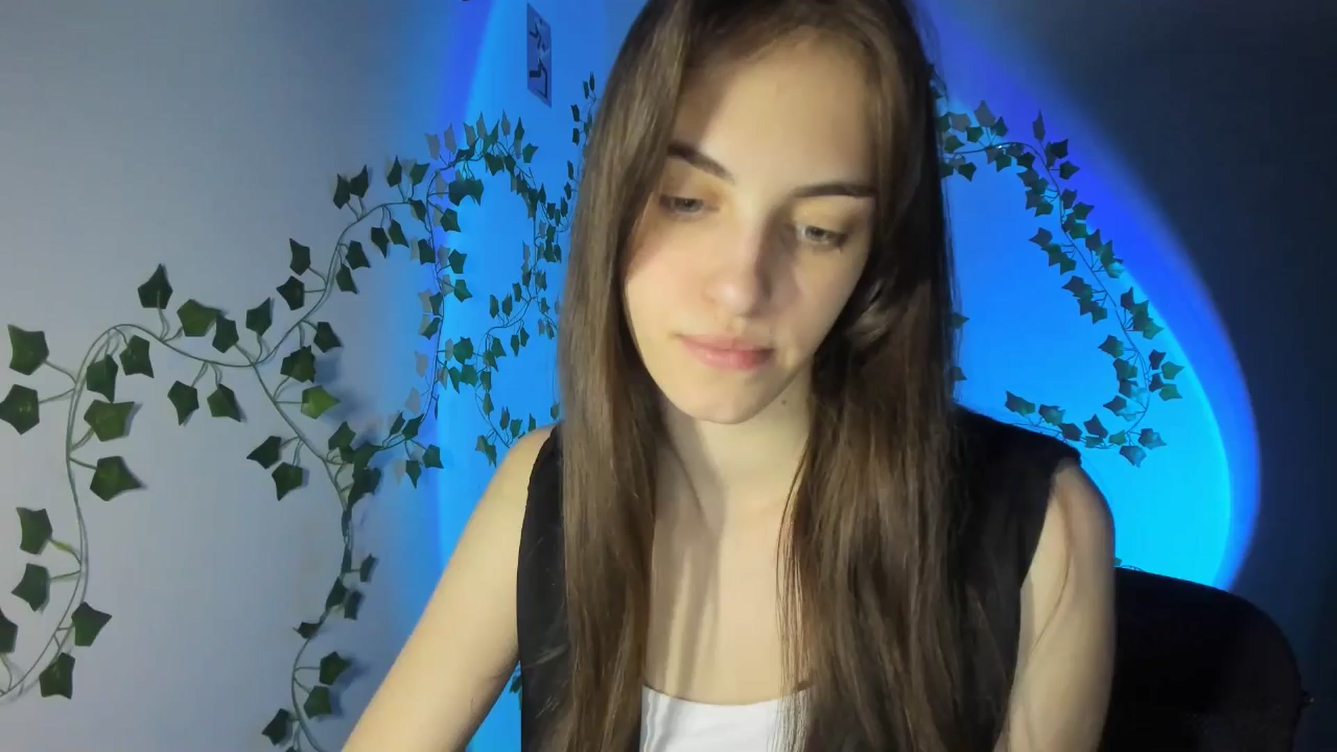 Gallery image thumbnail from Dashamoxy's myfreecams stream on, 04/04/2026, 18:18 image 1 of 20
