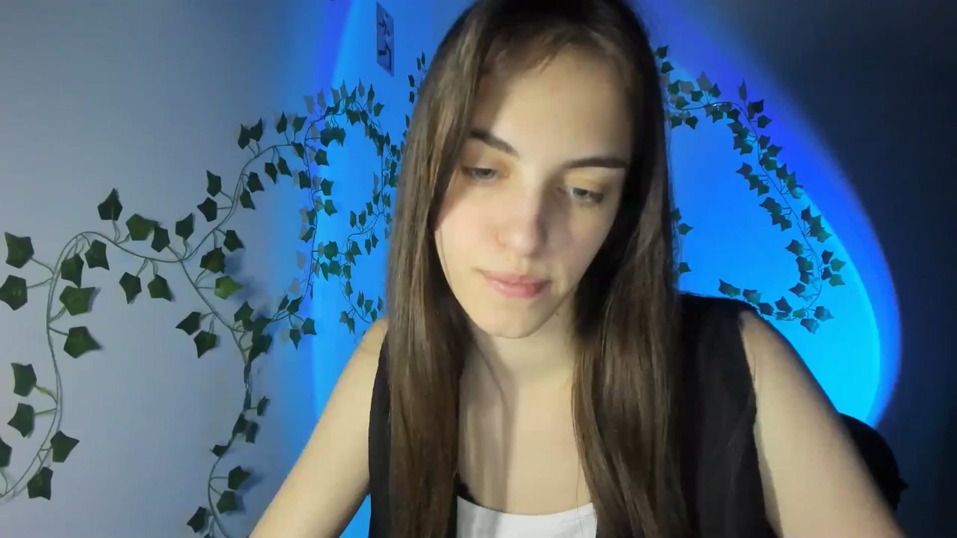 Gallery image thumbnail from Dashamoxy's myfreecams stream on, 04/04/2026, 18:18 image 14 of 20
