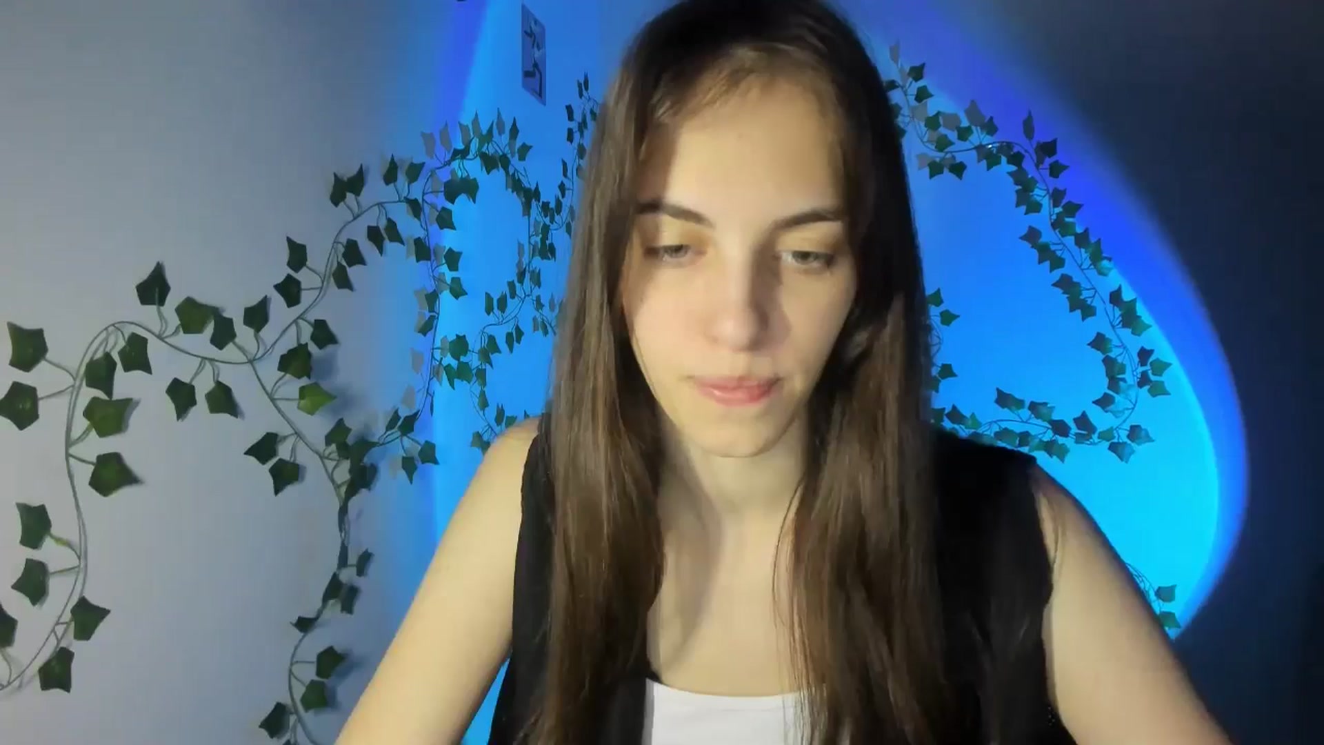 Gallery image thumbnail from Dashamoxy's myfreecams stream on, 04/04/2026, 18:18 image 4 of 20