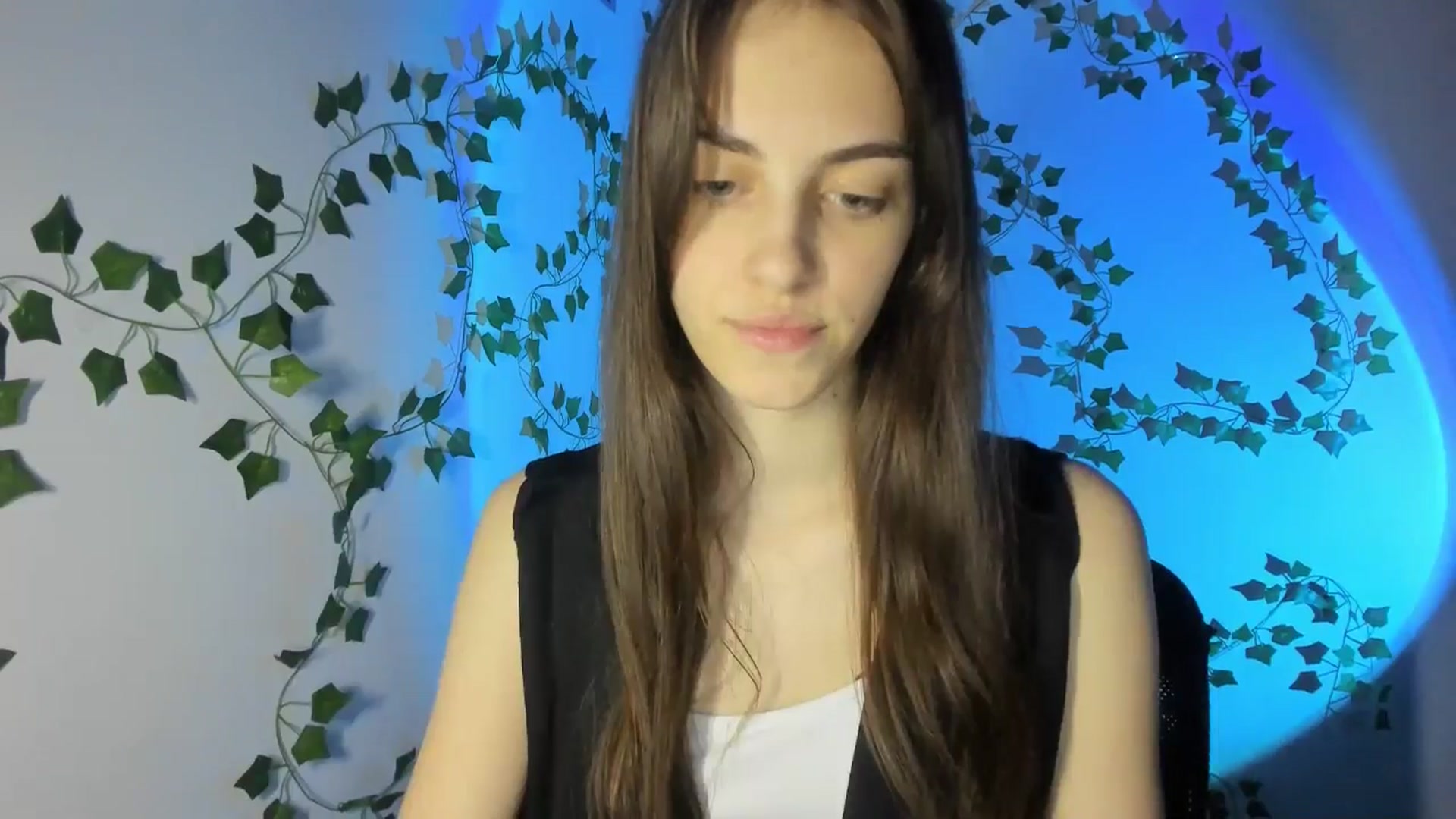 Gallery image thumbnail from Dashamoxy's myfreecams stream on, 04/04/2026, 20:09 image 8 of 20