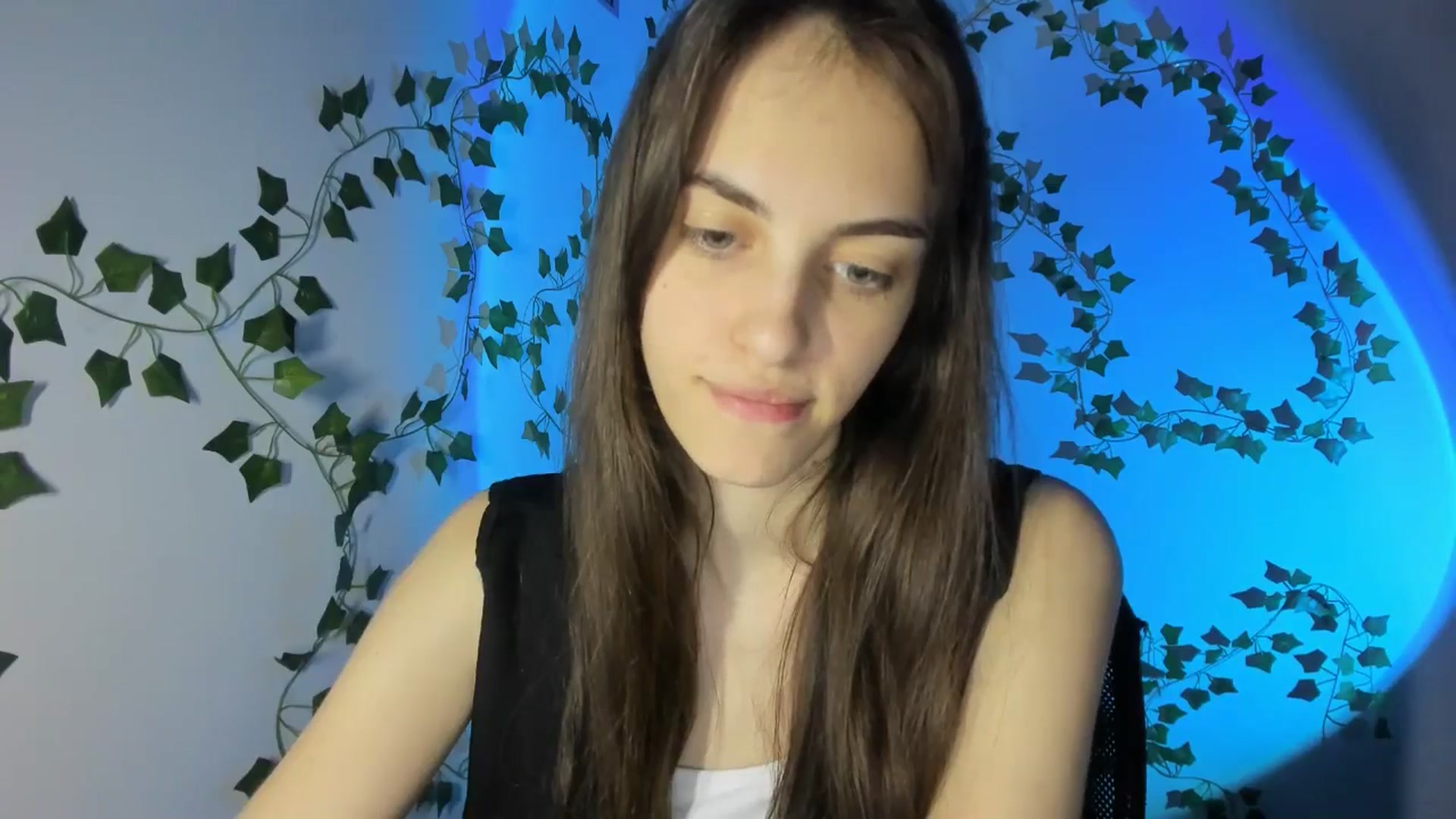 Gallery image thumbnail from Dashamoxy's myfreecams stream on, 04/04/2026, 20:09 image 19 of 20