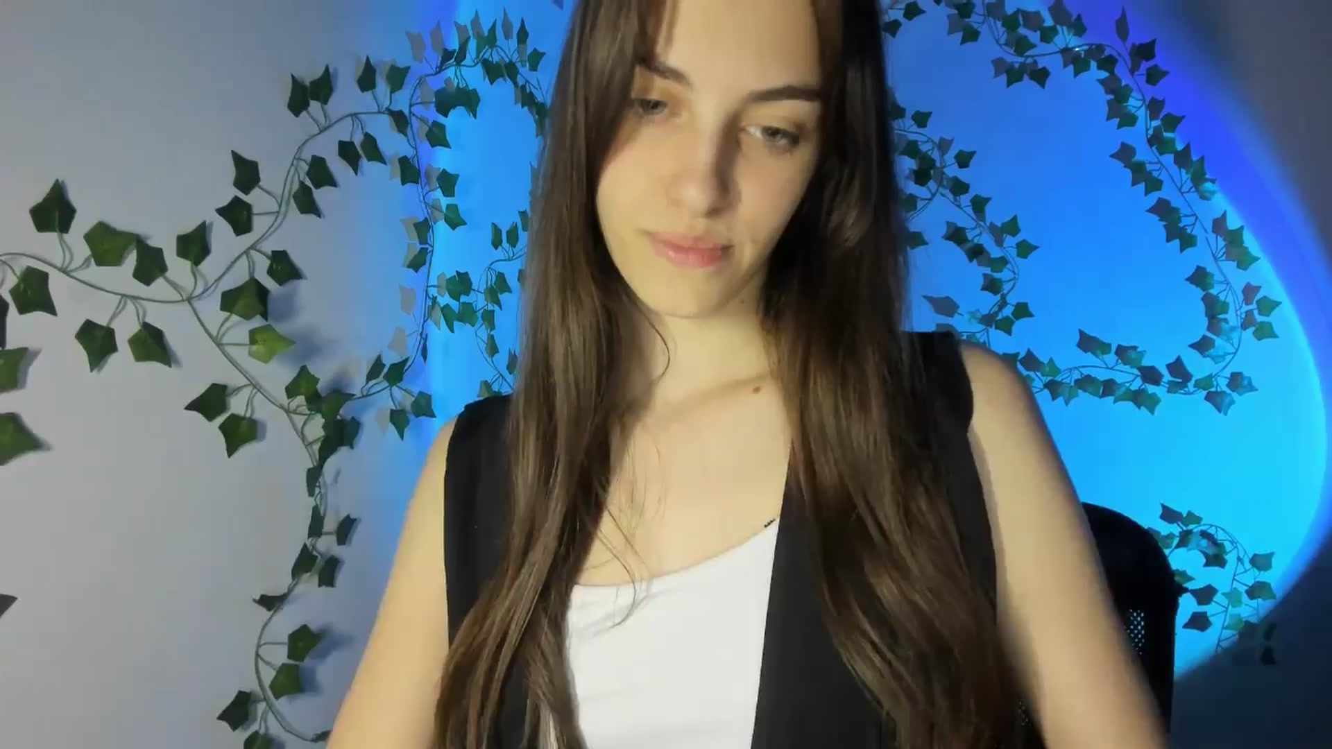 Gallery image thumbnail from Dashamoxy's myfreecams stream on, 04/04/2026, 20:09 image 7 of 20