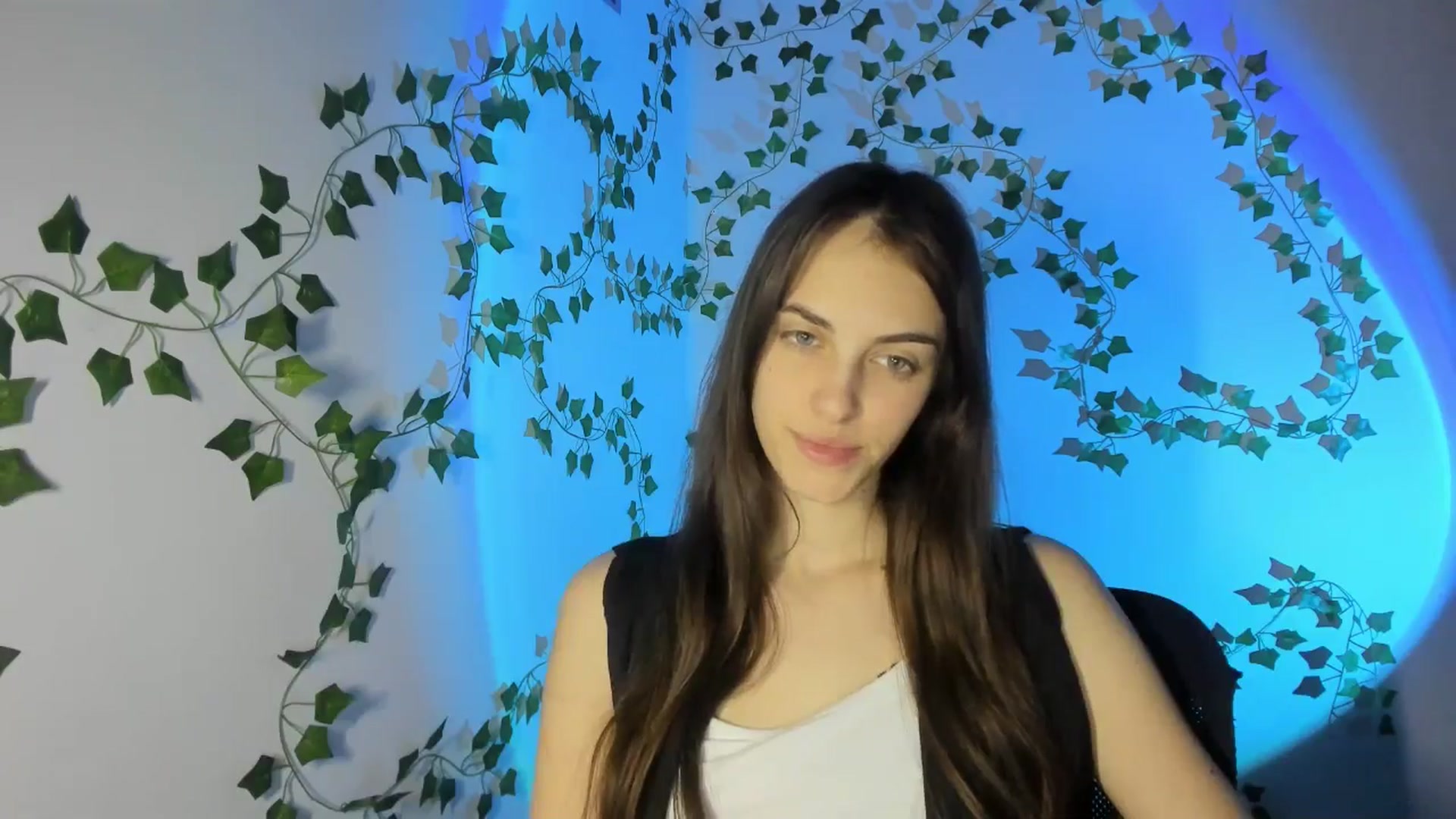 Gallery image thumbnail from Dashamoxy's myfreecams stream on, 04/04/2026, 20:09 image 2 of 20