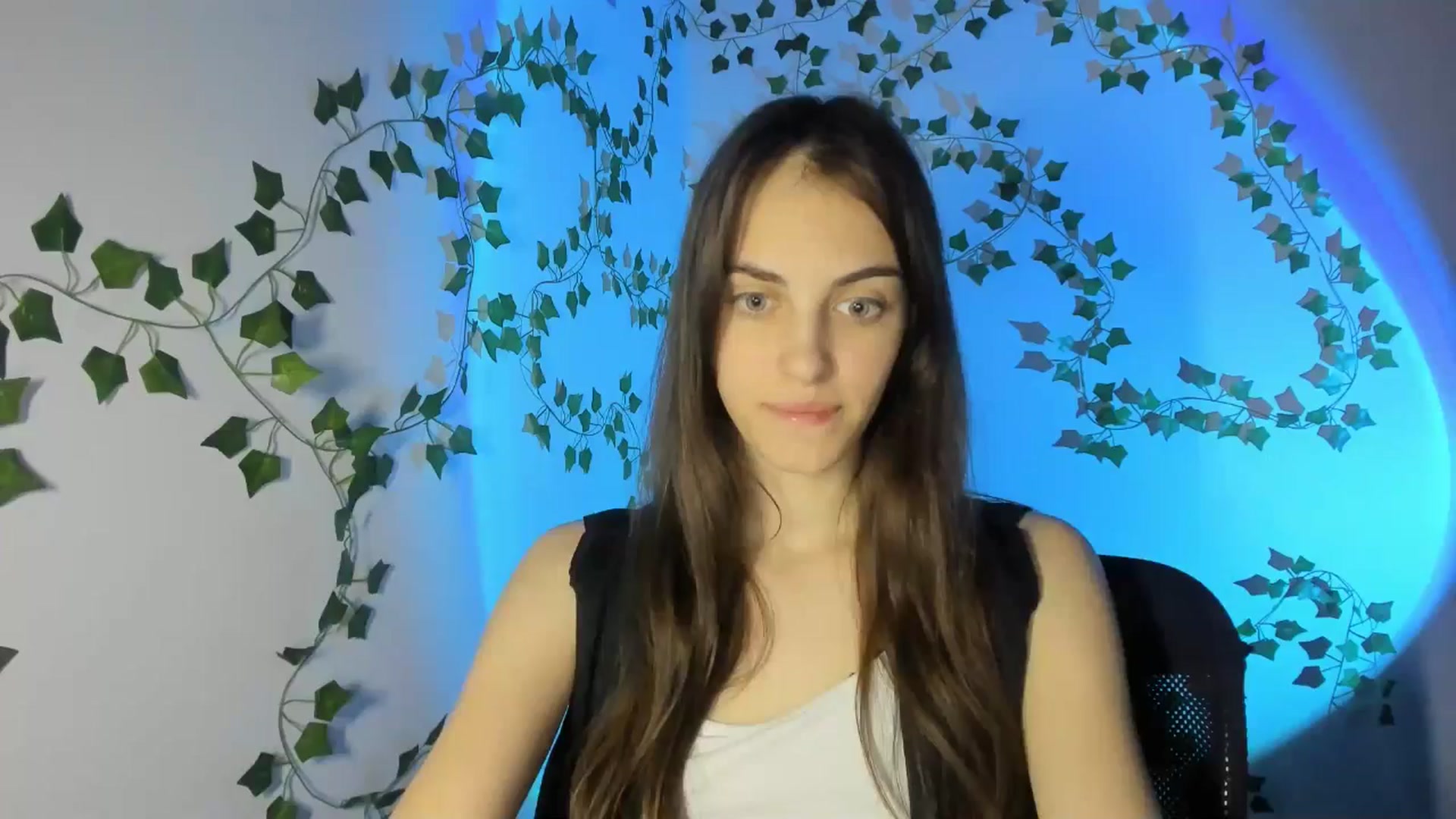 Gallery image thumbnail from Dashamoxy's myfreecams stream on, 04/04/2026, 20:09 image 5 of 20