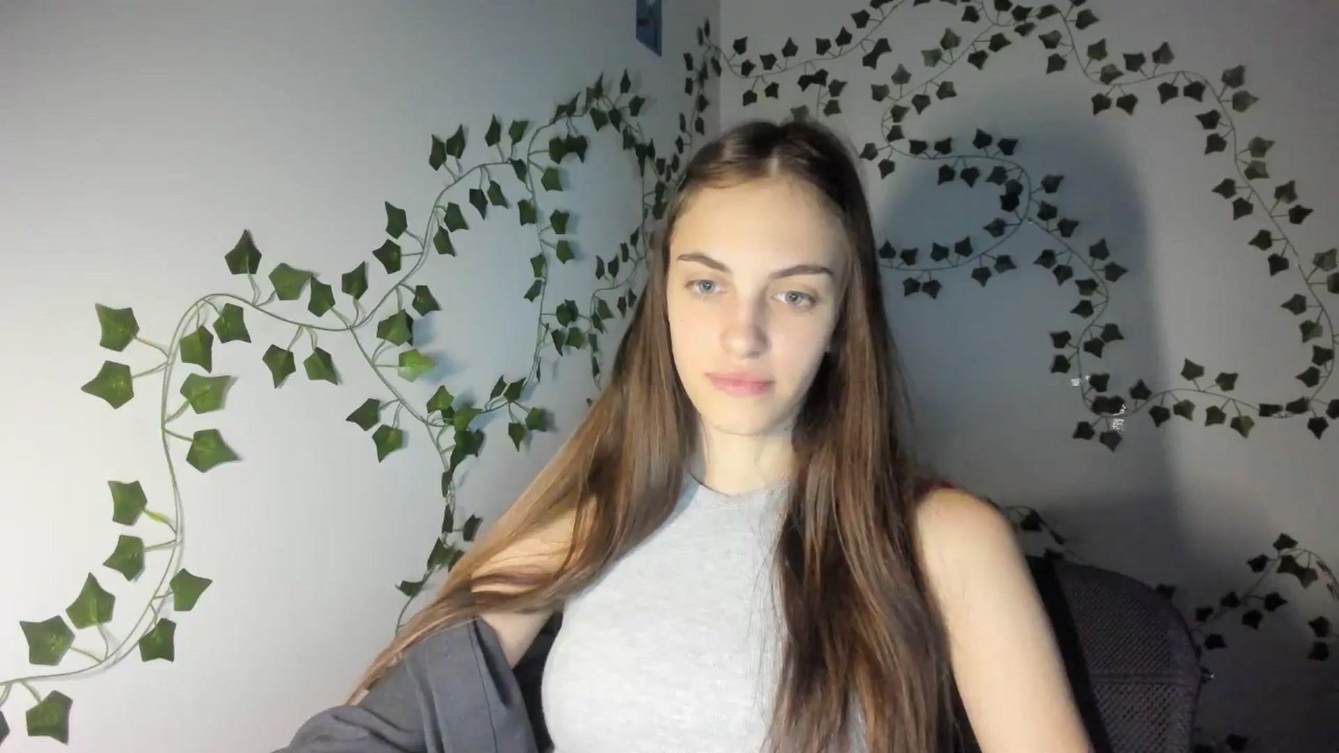 Gallery image thumbnail from Dashamoxy's myfreecams stream on, 04/05/2026, 18:23 image 10 of 20