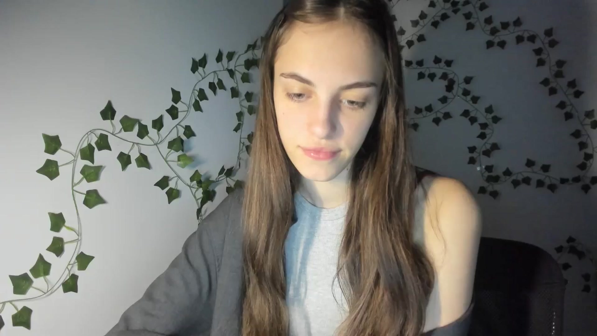 Gallery image thumbnail from Dashamoxy's myfreecams stream on, 04/05/2026, 18:23 image 1 of 20