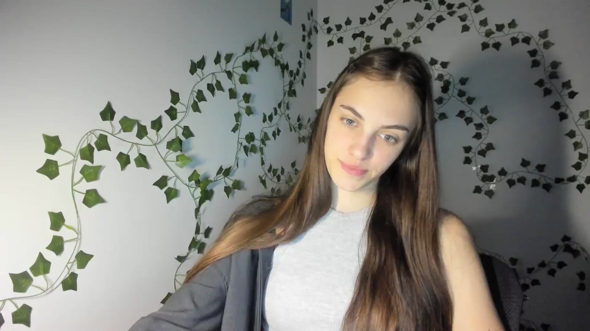Gallery image thumbnail from Dashamoxy's myfreecams stream on, 04/05/2026, 18:23 image 9 of 20