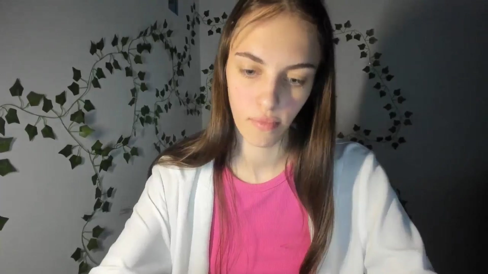 Gallery image thumbnail from Dashamoxy's myfreecams stream on, 04/08/2026, 16:50 image 15 of 20