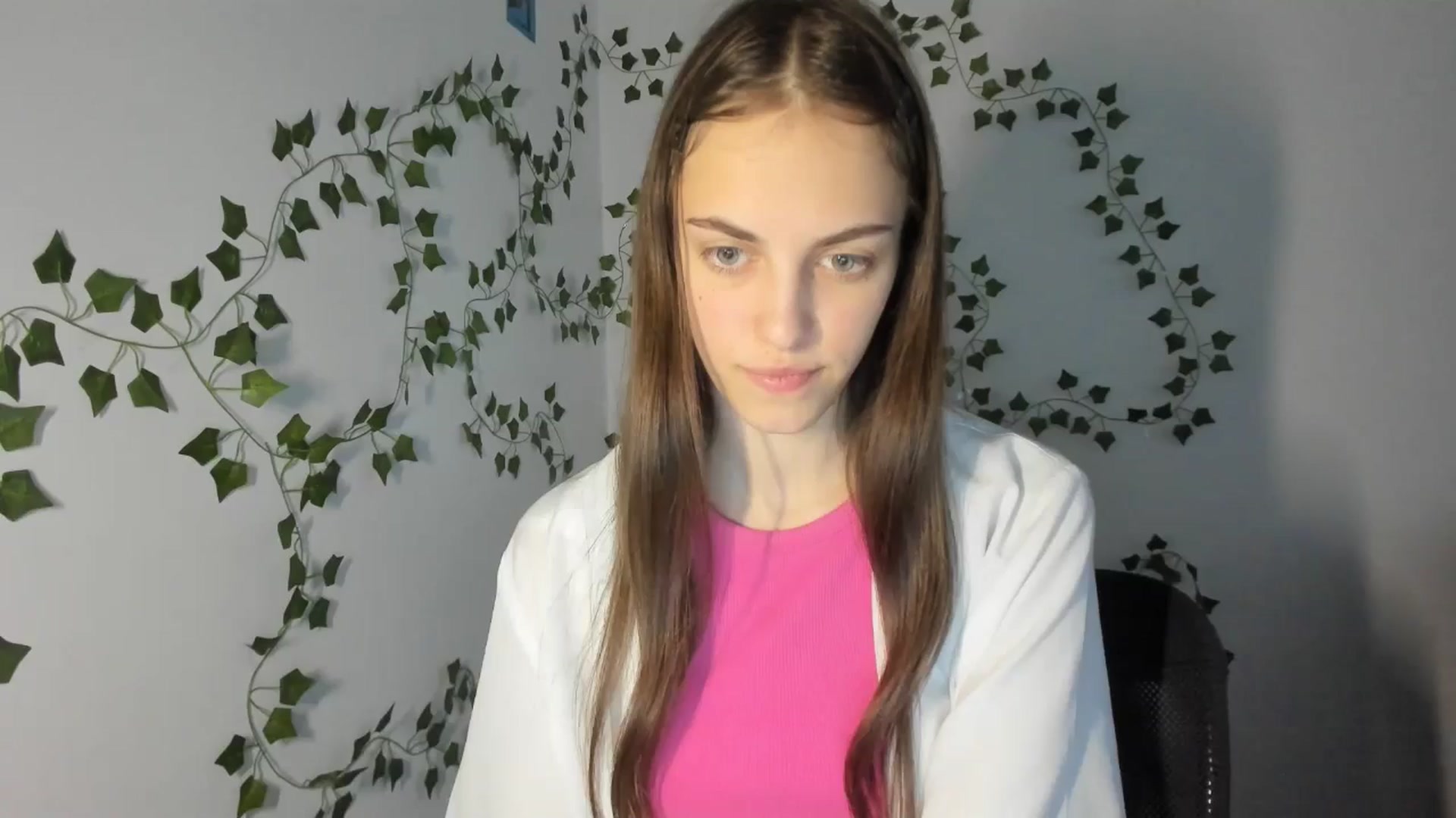Gallery image thumbnail from Dashamoxy's myfreecams stream on, 04/08/2026, 16:50 image 4 of 20
