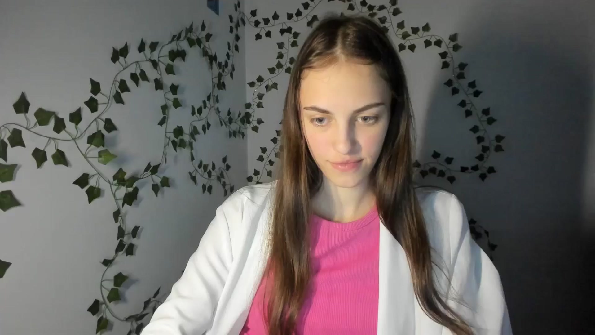Gallery image thumbnail from Dashamoxy's myfreecams stream on, 04/08/2026, 16:50 image 11 of 20