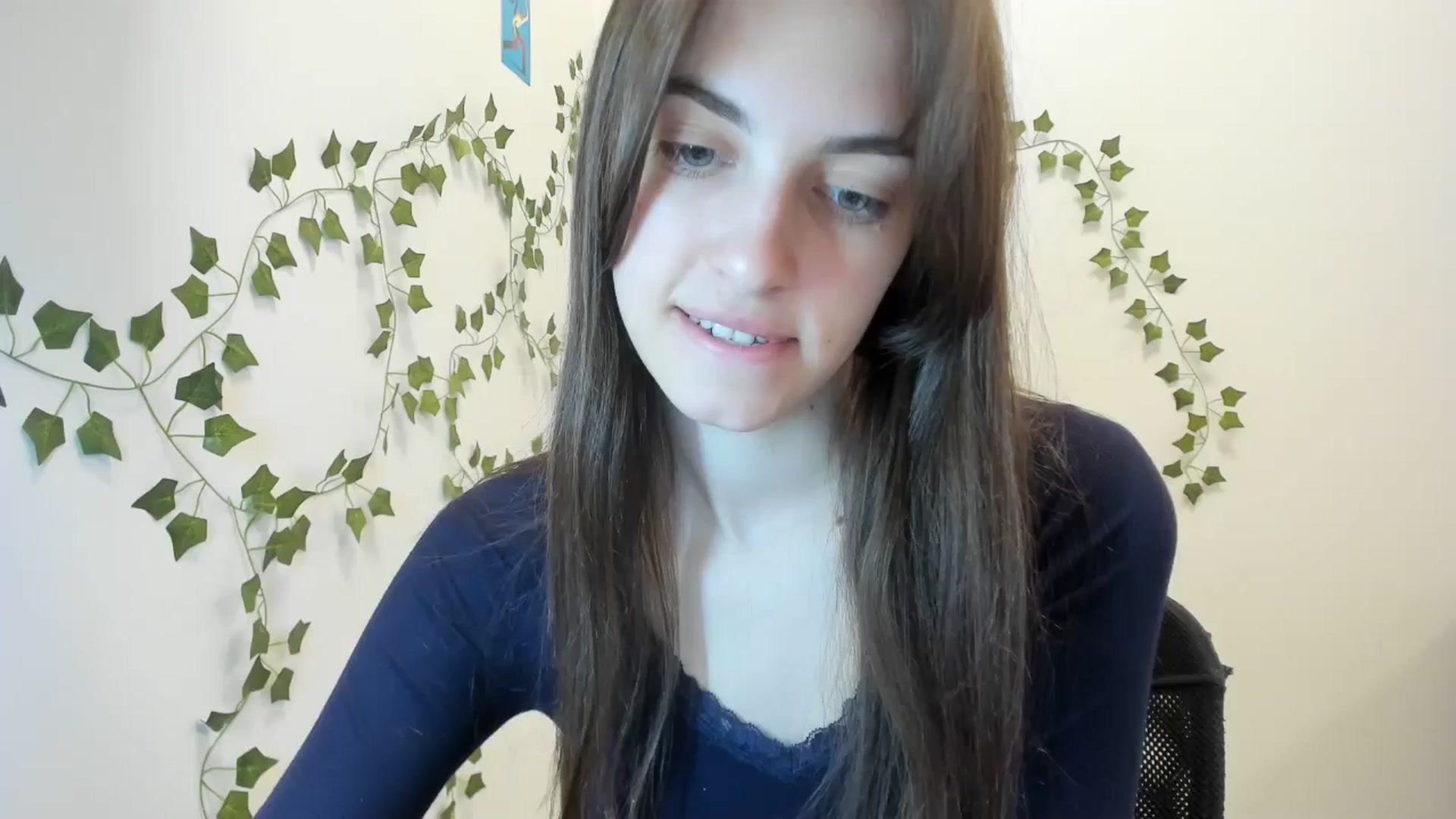 Gallery image thumbnail from Dashamoxy's myfreecams stream on, 04/09/2026, 17:39 image 13 of 20