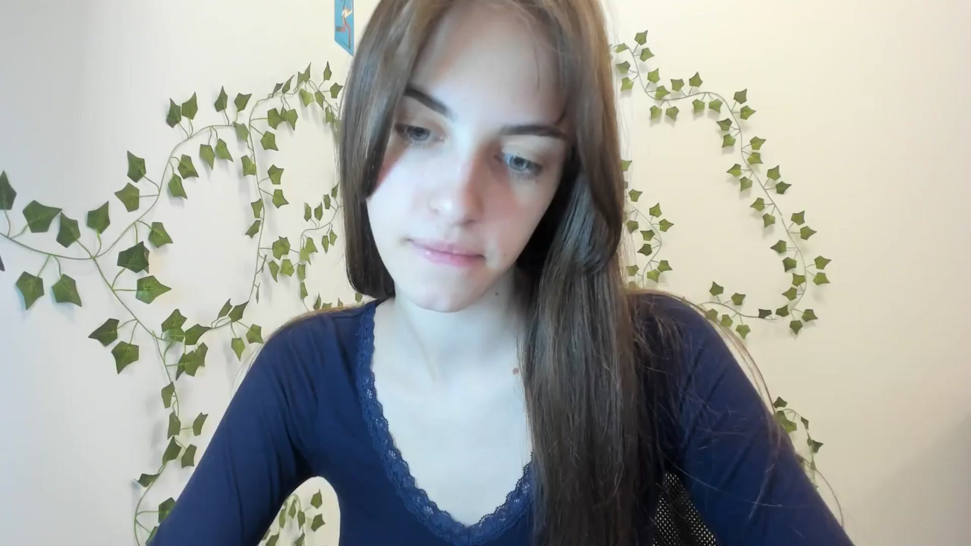 Gallery image thumbnail from Dashamoxy's myfreecams stream on, 04/09/2026, 17:39 image 1 of 20