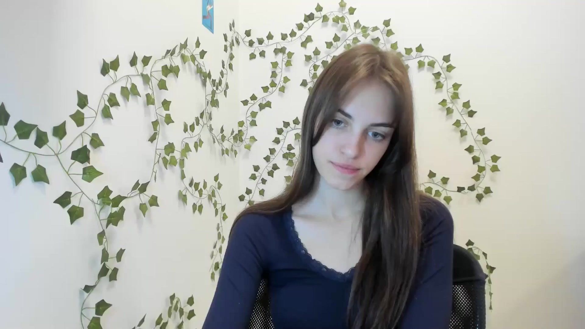 Gallery image thumbnail from Dashamoxy's myfreecams stream on, 04/09/2026, 17:39 image 19 of 20