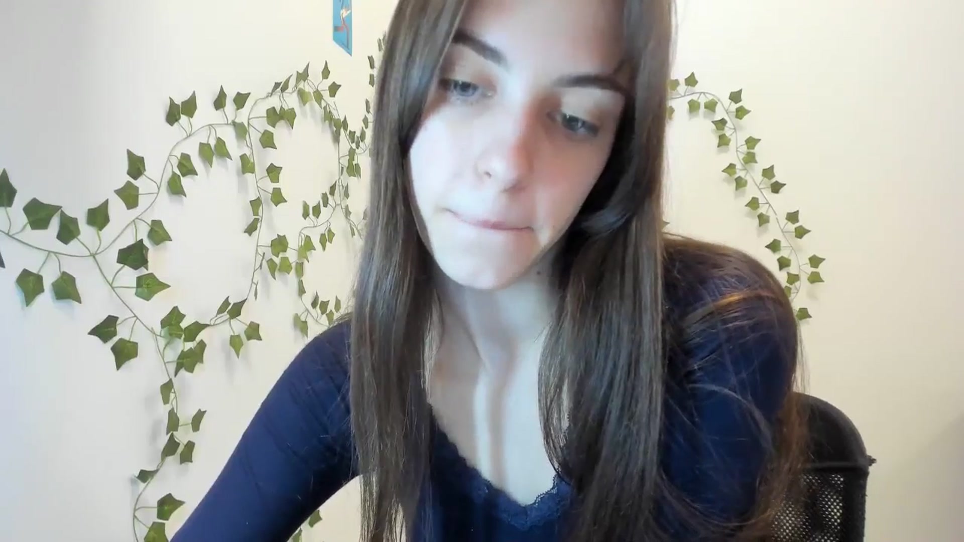 Gallery image thumbnail from Dashamoxy's myfreecams stream on, 04/09/2026, 17:39 image 15 of 20