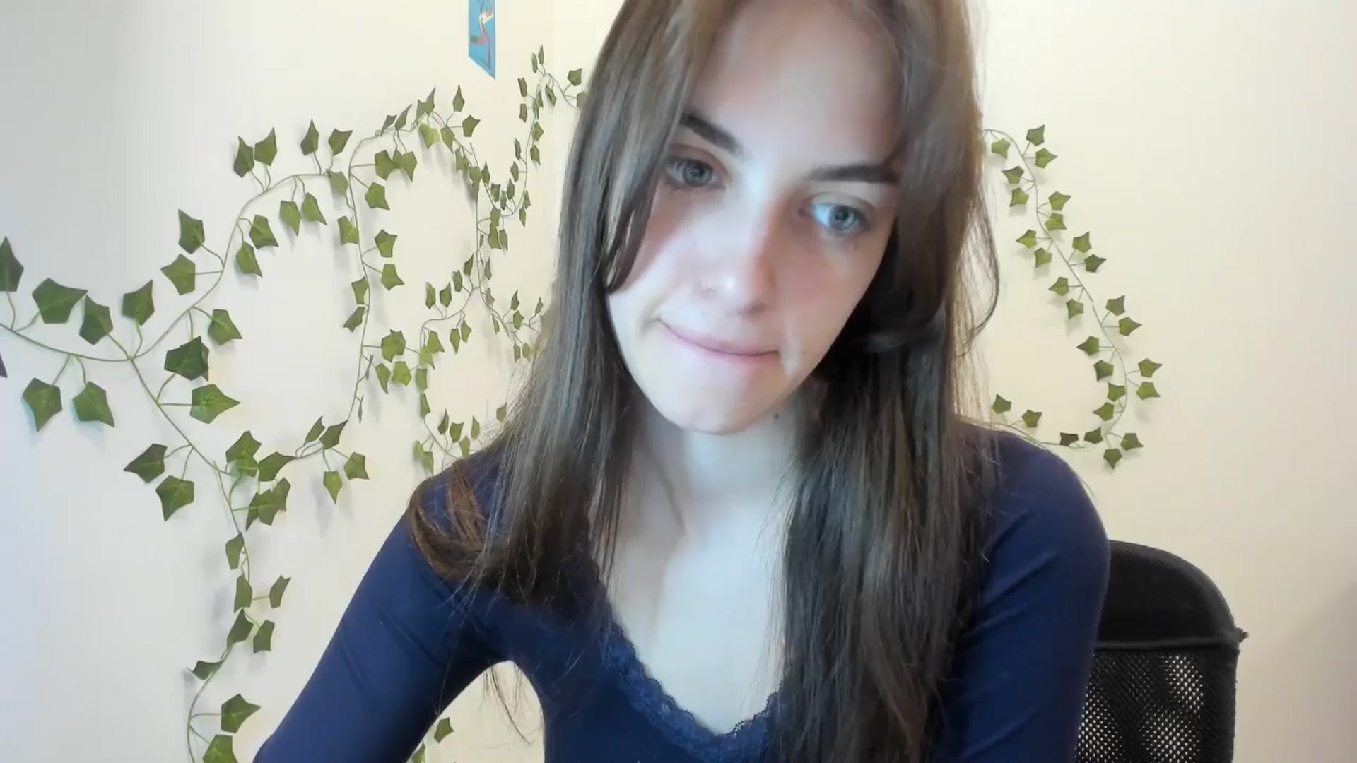 Gallery image thumbnail from Dashamoxy's myfreecams stream on, 04/09/2026, 17:39 image 9 of 20