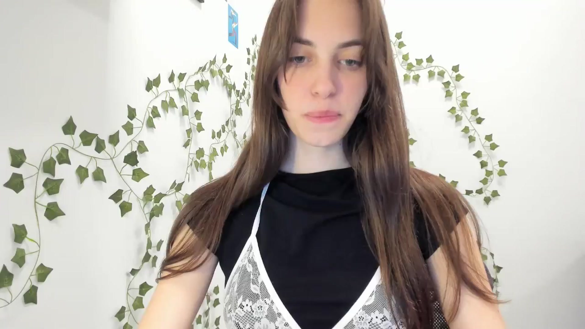Gallery image thumbnail from Dashamoxy's myfreecams stream on, 04/11/2026, 17:16 image 8 of 20