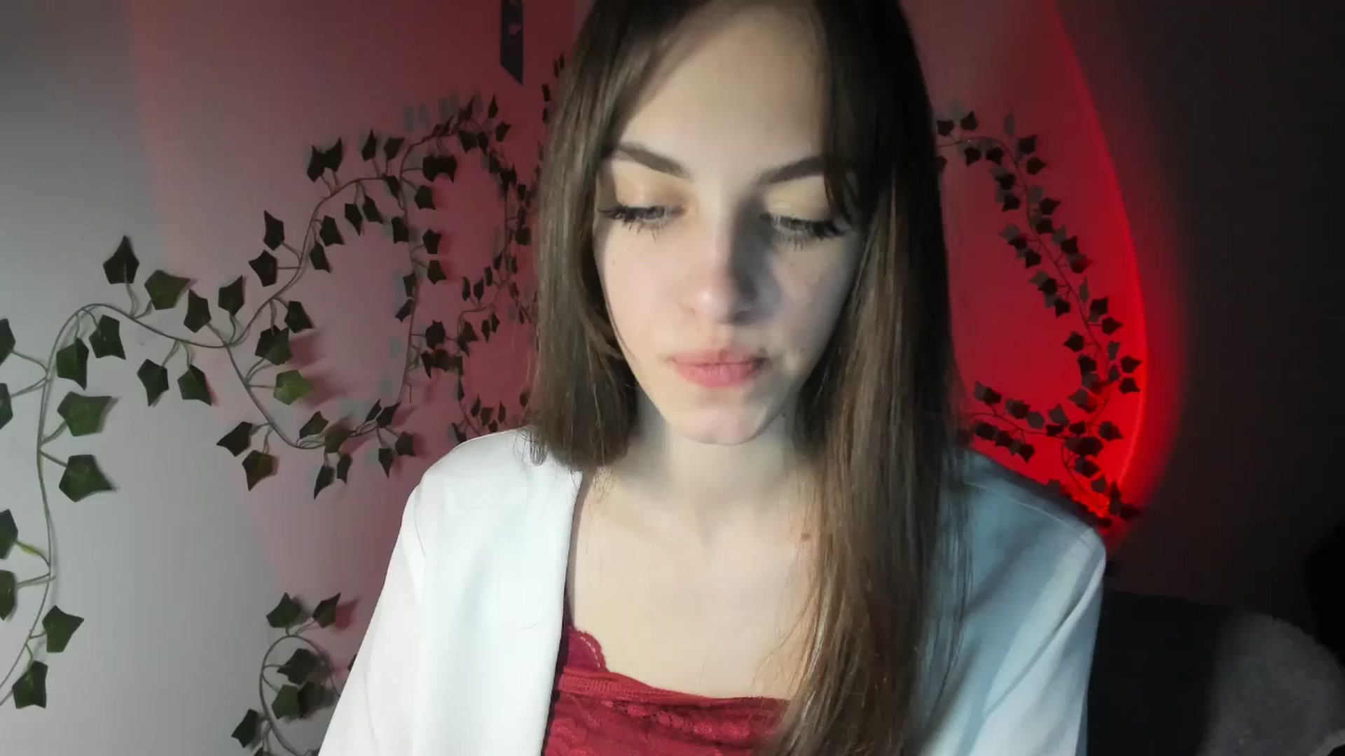 Gallery image thumbnail from Dashamoxy's myfreecams stream on, 04/17/2026, 19:02 image 13 of 20