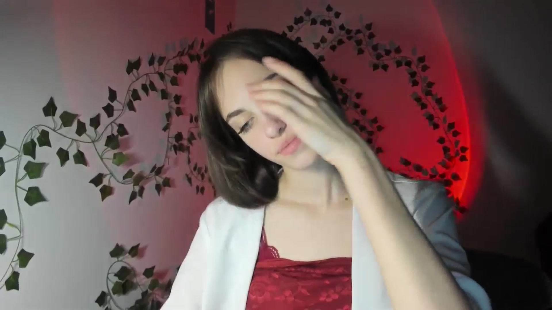 Gallery image thumbnail from Dashamoxy's myfreecams stream on, 04/17/2026, 19:02 image 15 of 20