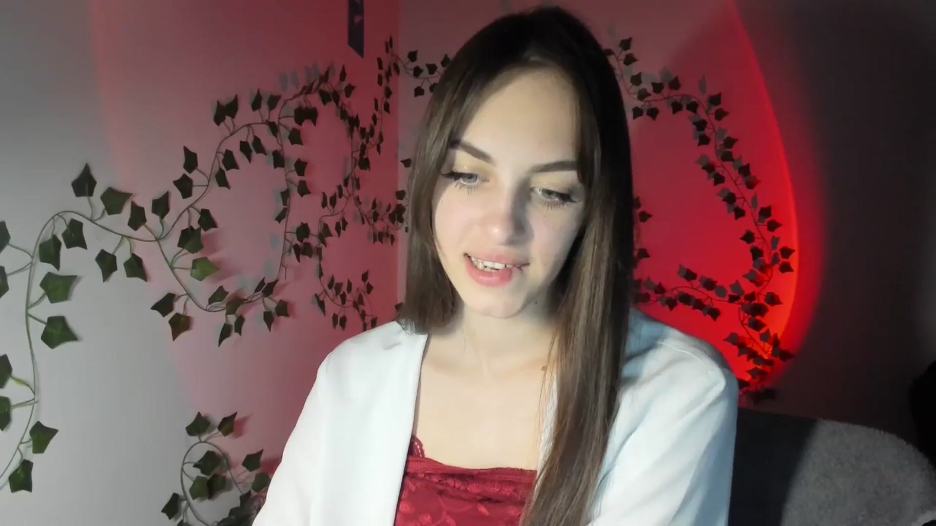 Gallery image thumbnail from Dashamoxy's myfreecams stream on, 04/17/2026, 19:02 image 2 of 20
