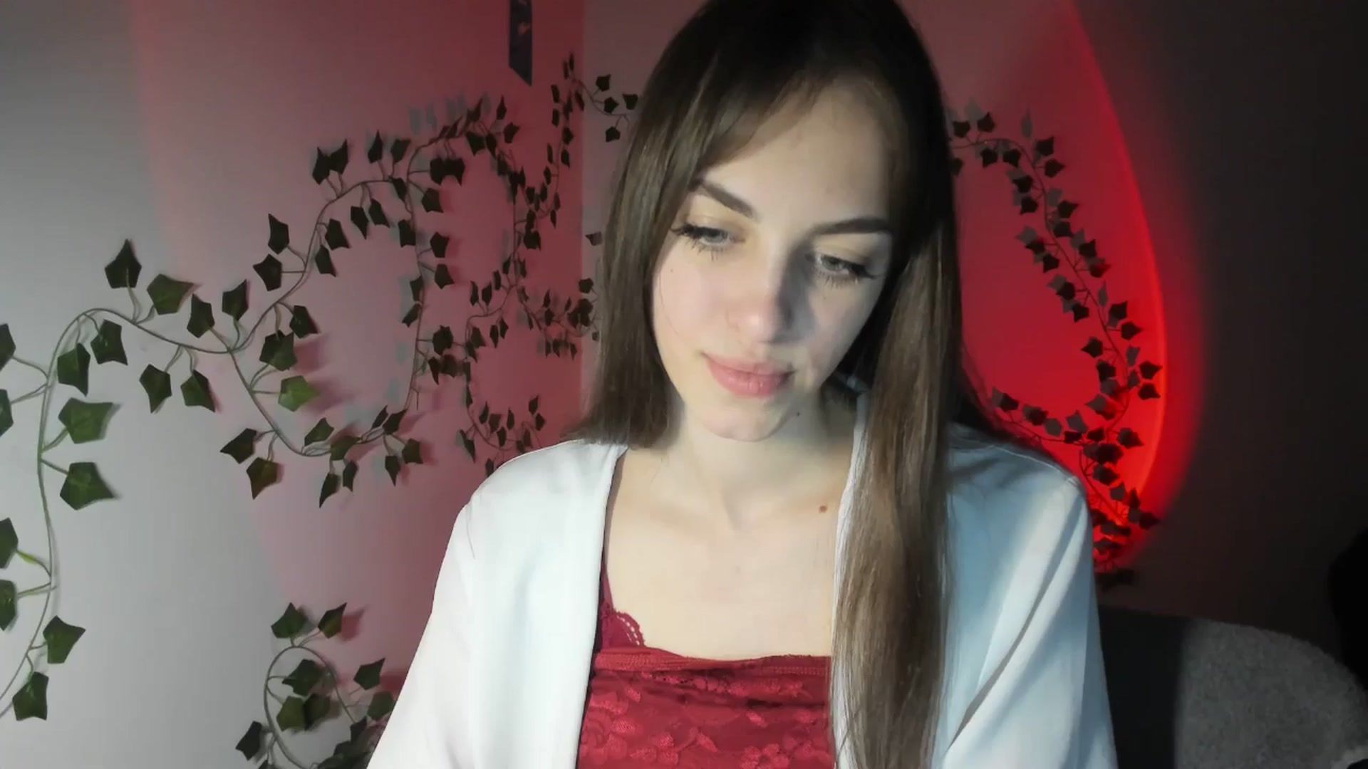 Gallery image thumbnail from Dashamoxy's myfreecams stream on, 04/17/2026, 19:02 image 8 of 20