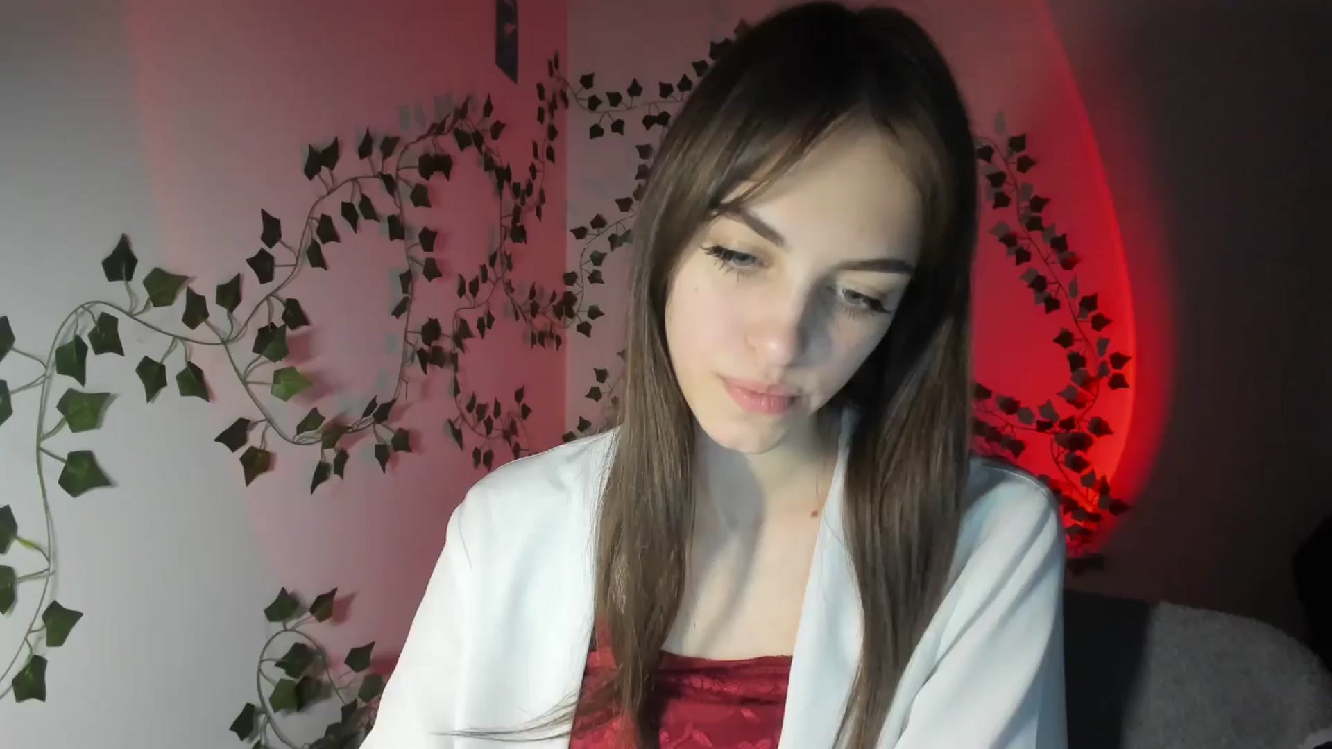 Gallery image thumbnail from Dashamoxy's myfreecams stream on, 04/17/2026, 19:02 image 17 of 20