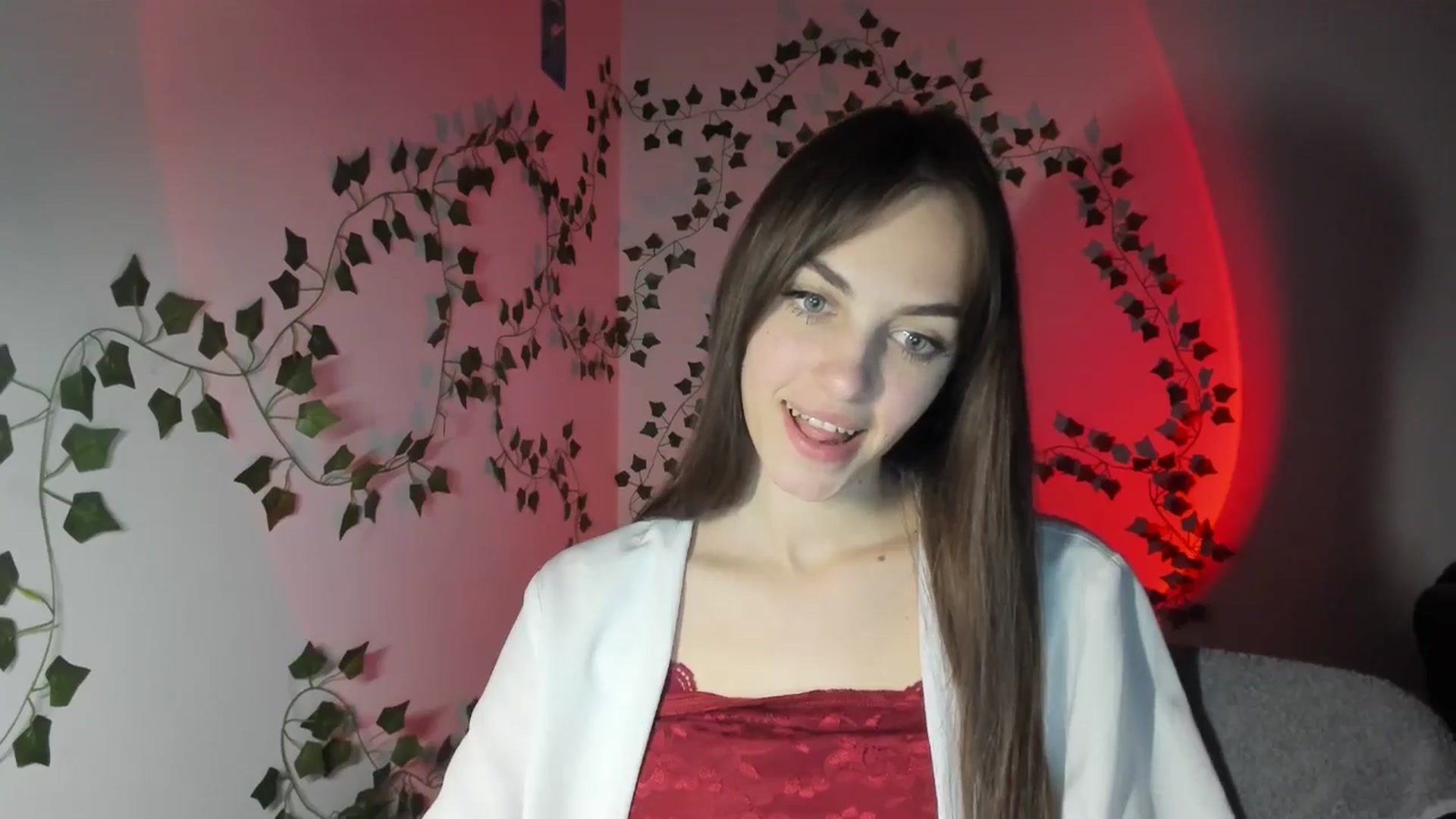 Gallery image thumbnail from Dashamoxy's myfreecams stream on, 04/17/2026, 19:02 image 3 of 20
