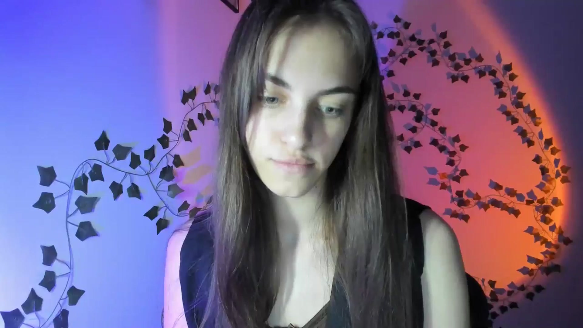 Gallery image thumbnail from Dashamoxy's myfreecams stream on, 04/18/2026, 16:54 image 15 of 20