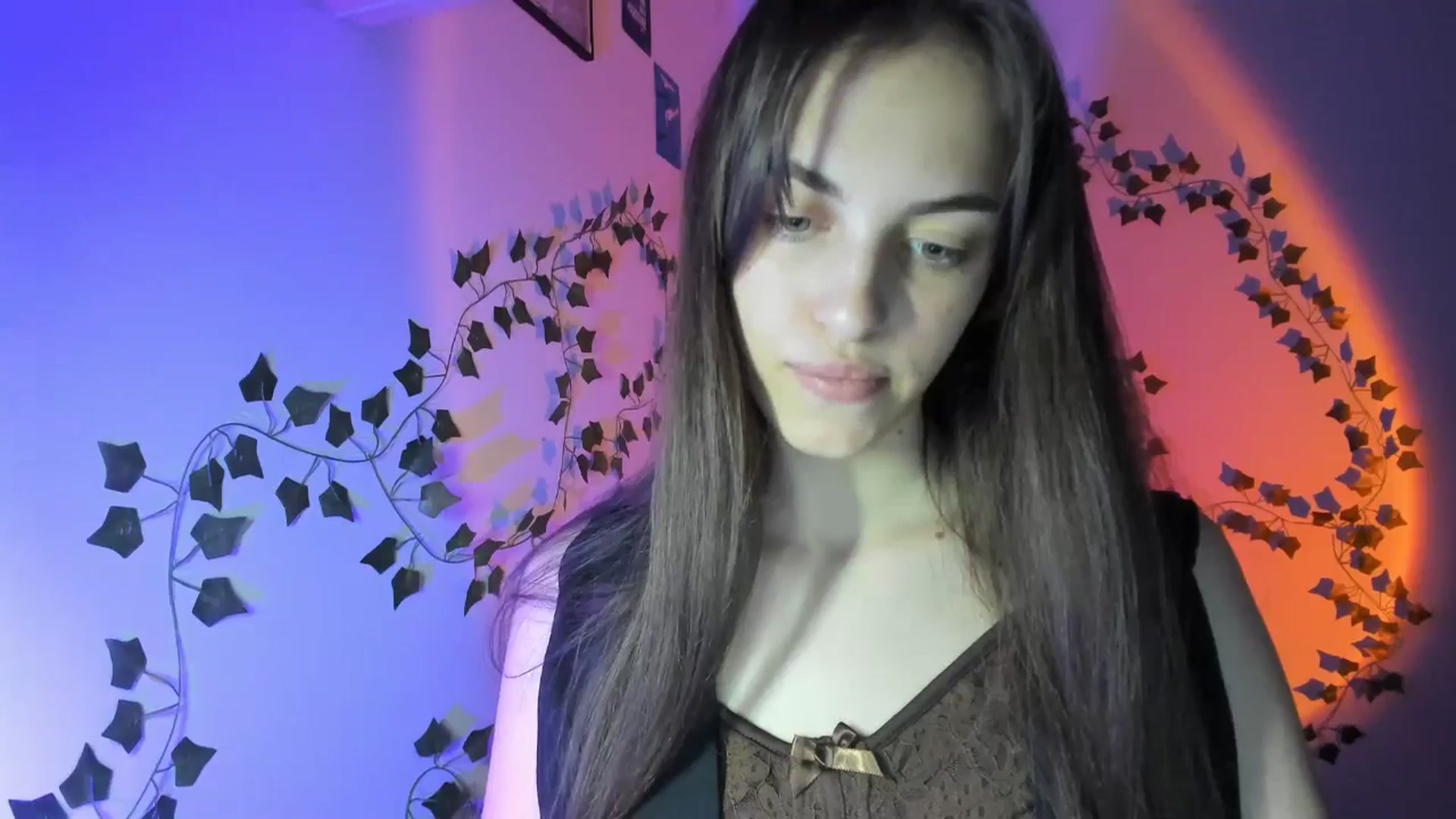 Gallery image thumbnail from Dashamoxy's myfreecams stream on, 04/18/2026, 16:54 image 6 of 20