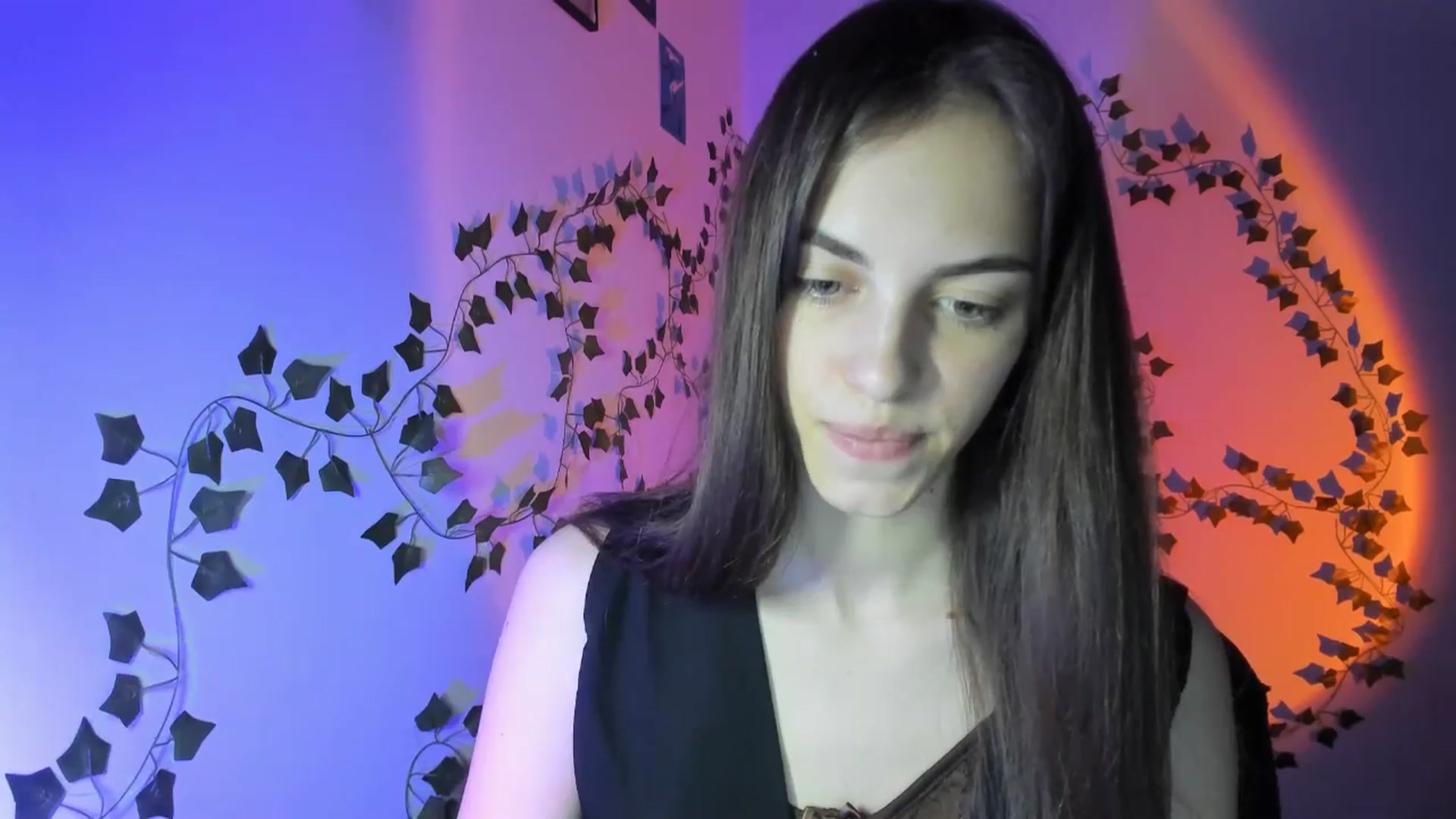Gallery image thumbnail from Dashamoxy's myfreecams stream on, 04/18/2026, 16:54 image 7 of 20