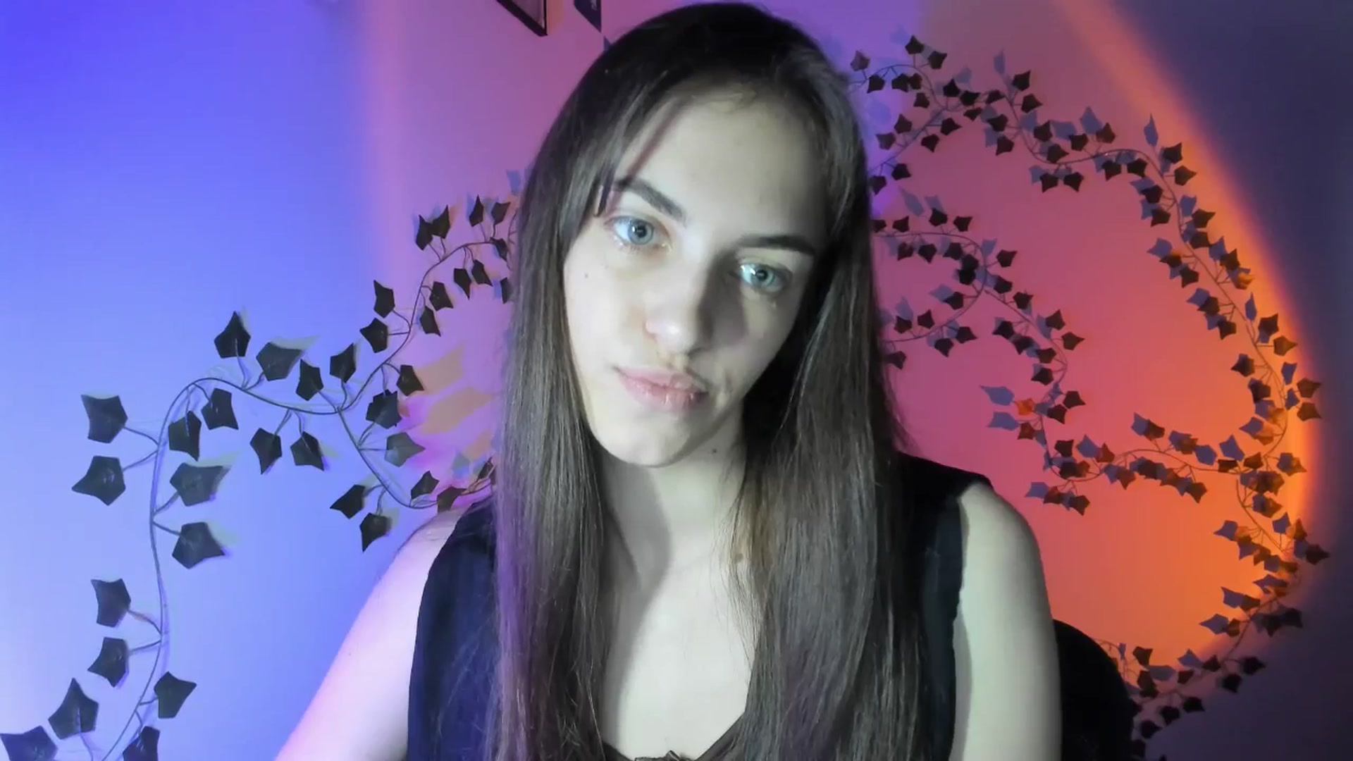 Gallery image thumbnail from Dashamoxy's myfreecams stream on, 04/18/2026, 16:54 image 16 of 20