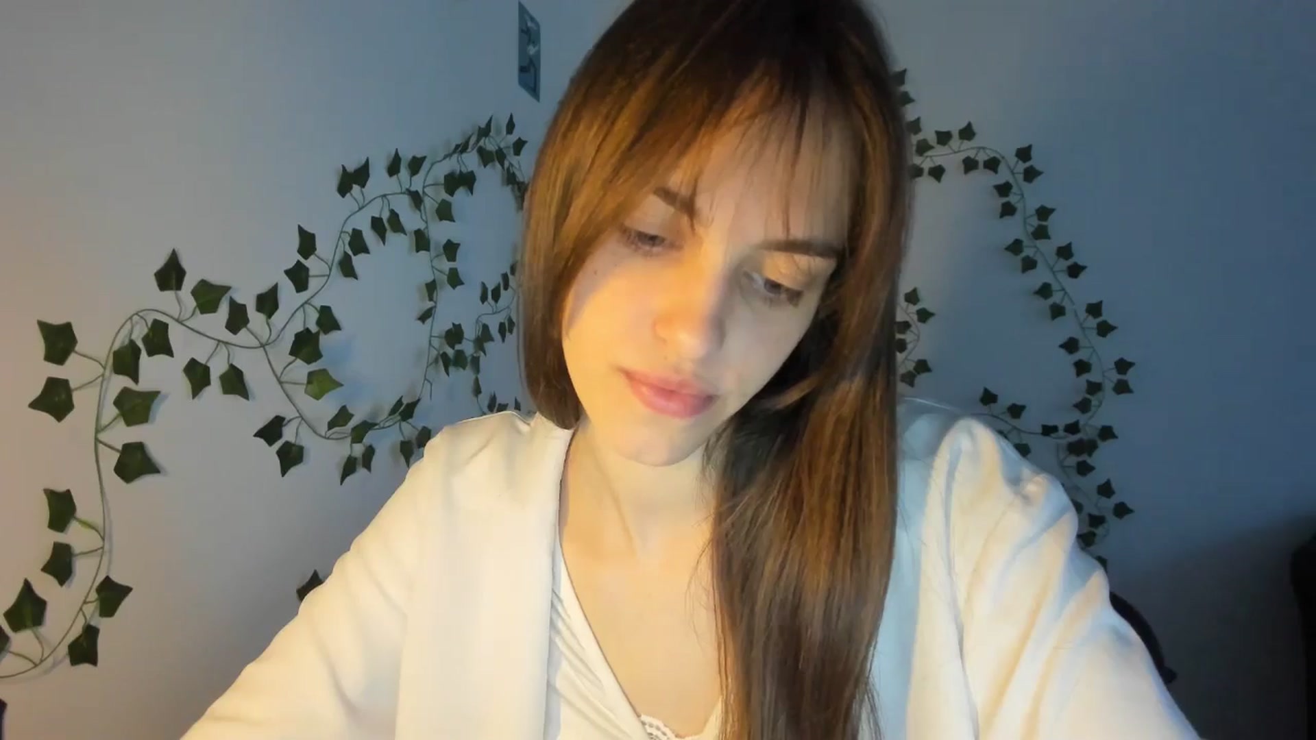 Gallery image thumbnail from Dashamoxy's myfreecams stream on, 04/21/2026, 17:06 image 19 of 20
