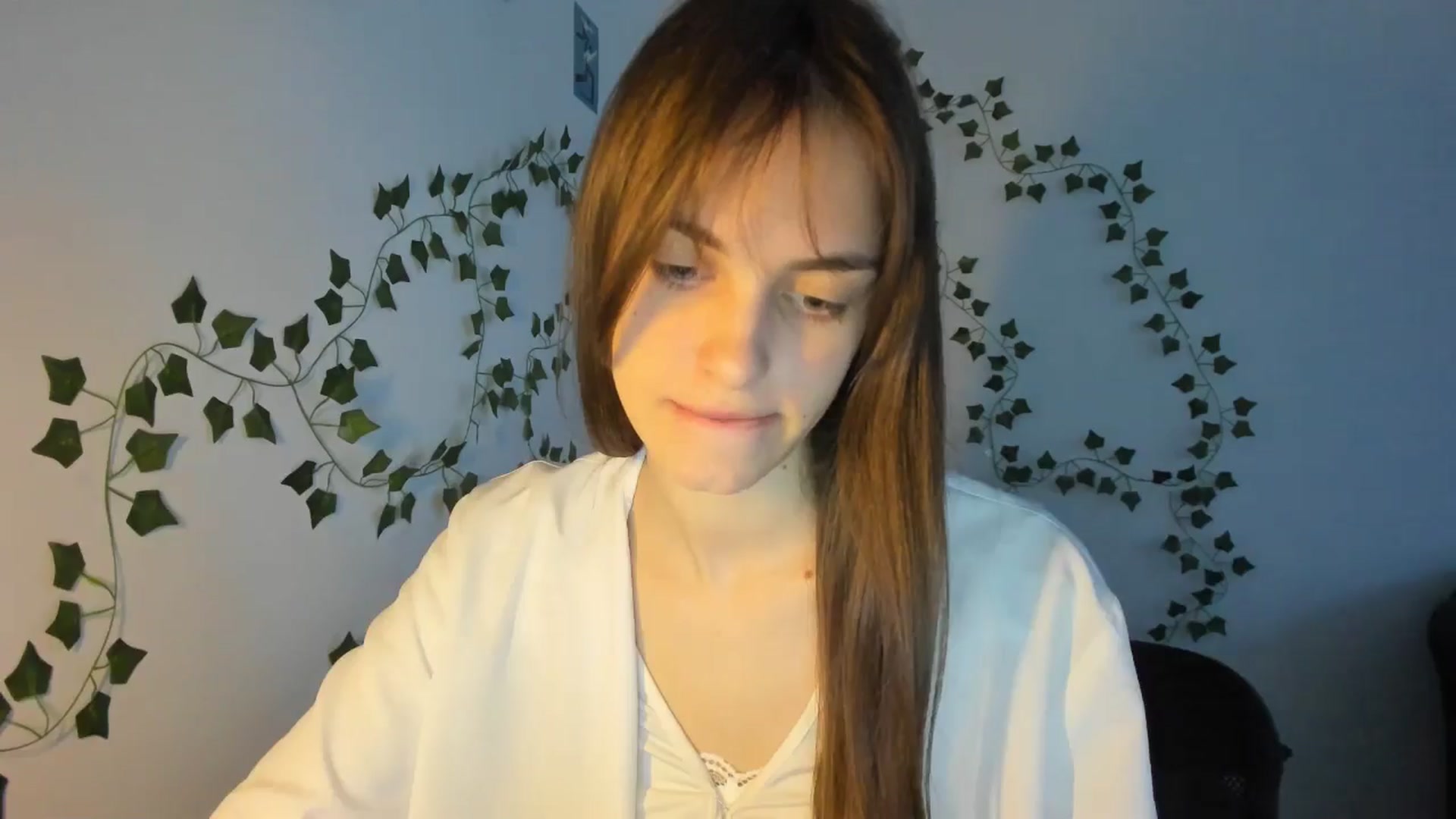 Gallery image thumbnail from Dashamoxy's myfreecams stream on, 04/21/2026, 17:06 image 11 of 20