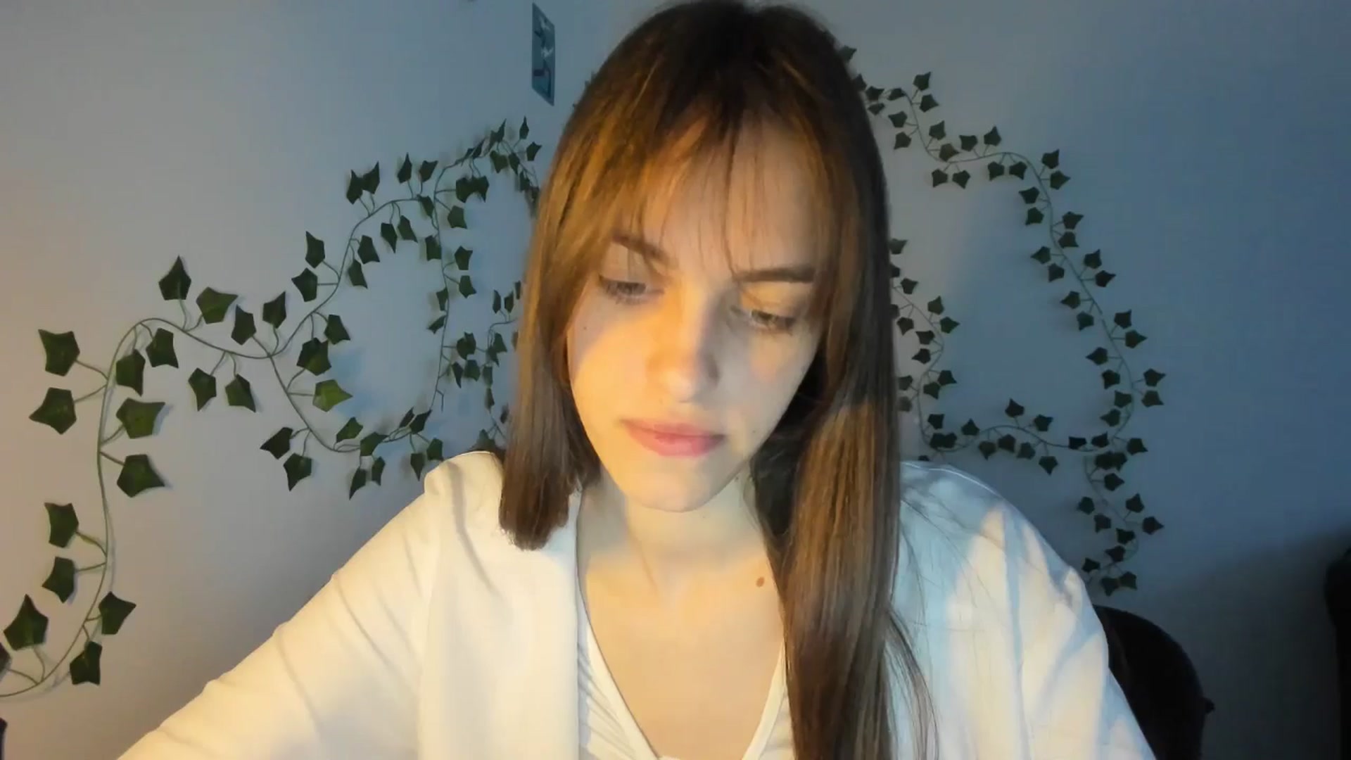 Gallery image thumbnail from Dashamoxy's myfreecams stream on, 04/21/2026, 17:06 image 17 of 20