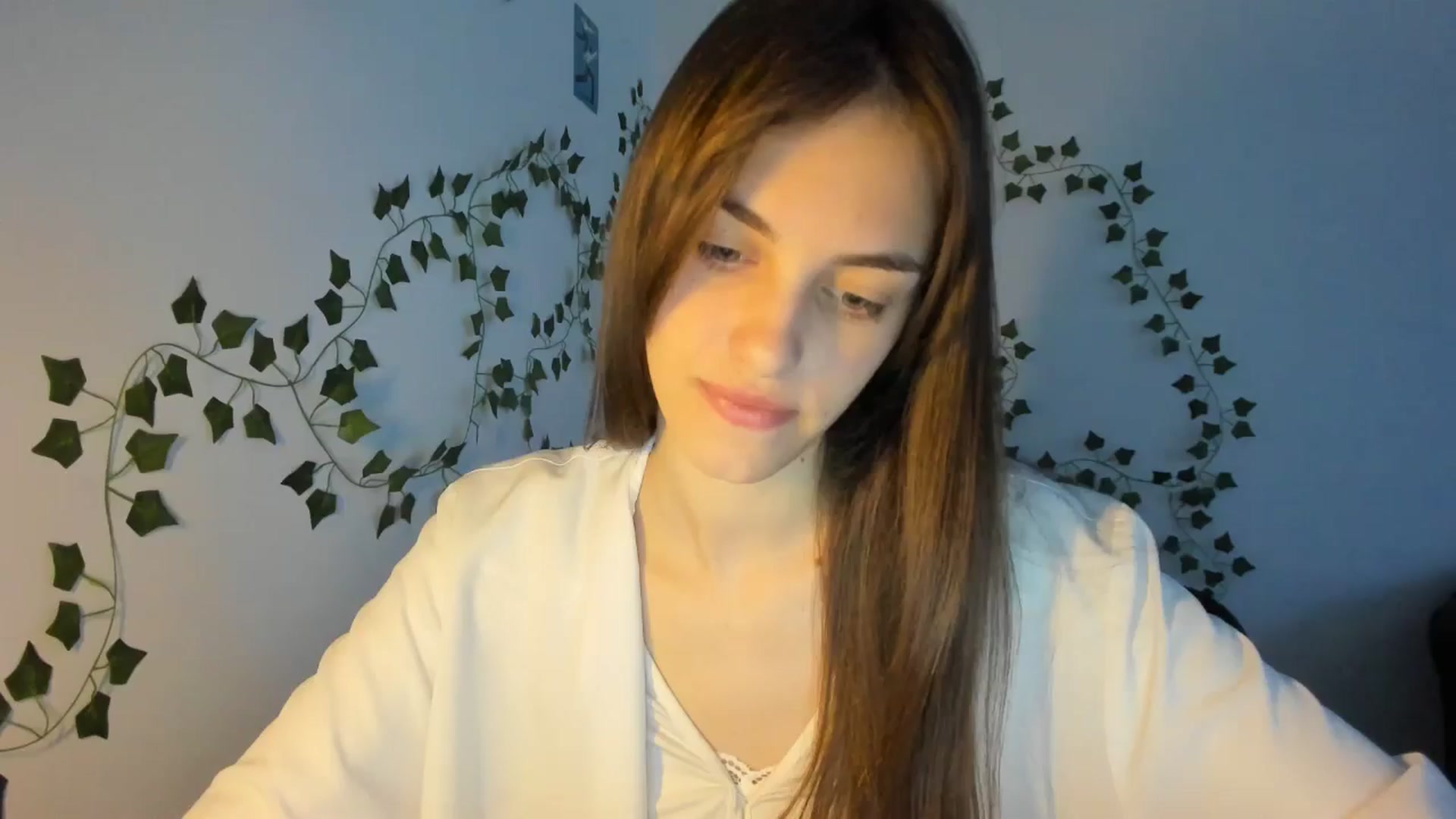 Gallery image thumbnail from Dashamoxy's myfreecams stream on, 04/21/2026, 17:06 image 1 of 20