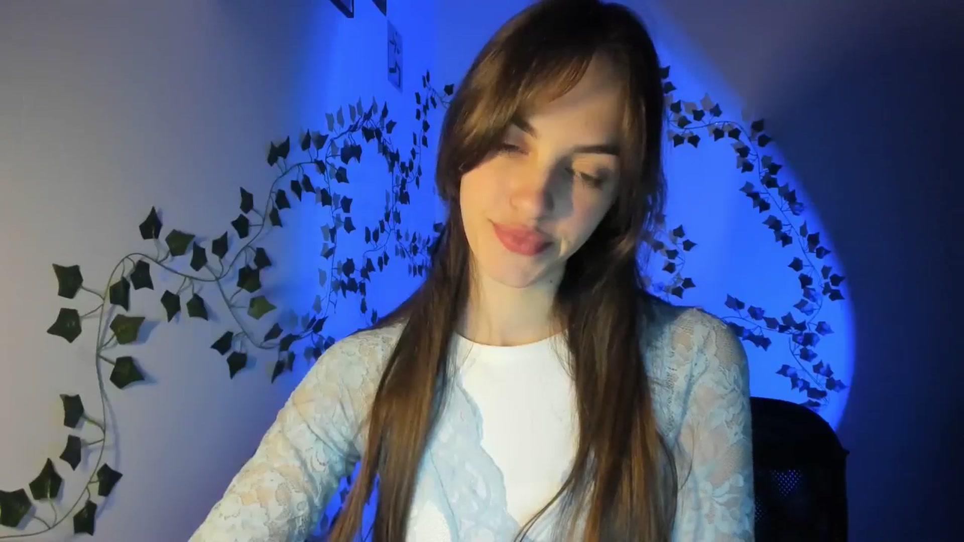 Gallery image thumbnail from Dashamoxy's myfreecams stream on, 04/24/2026, 21:59 image 5 of 20