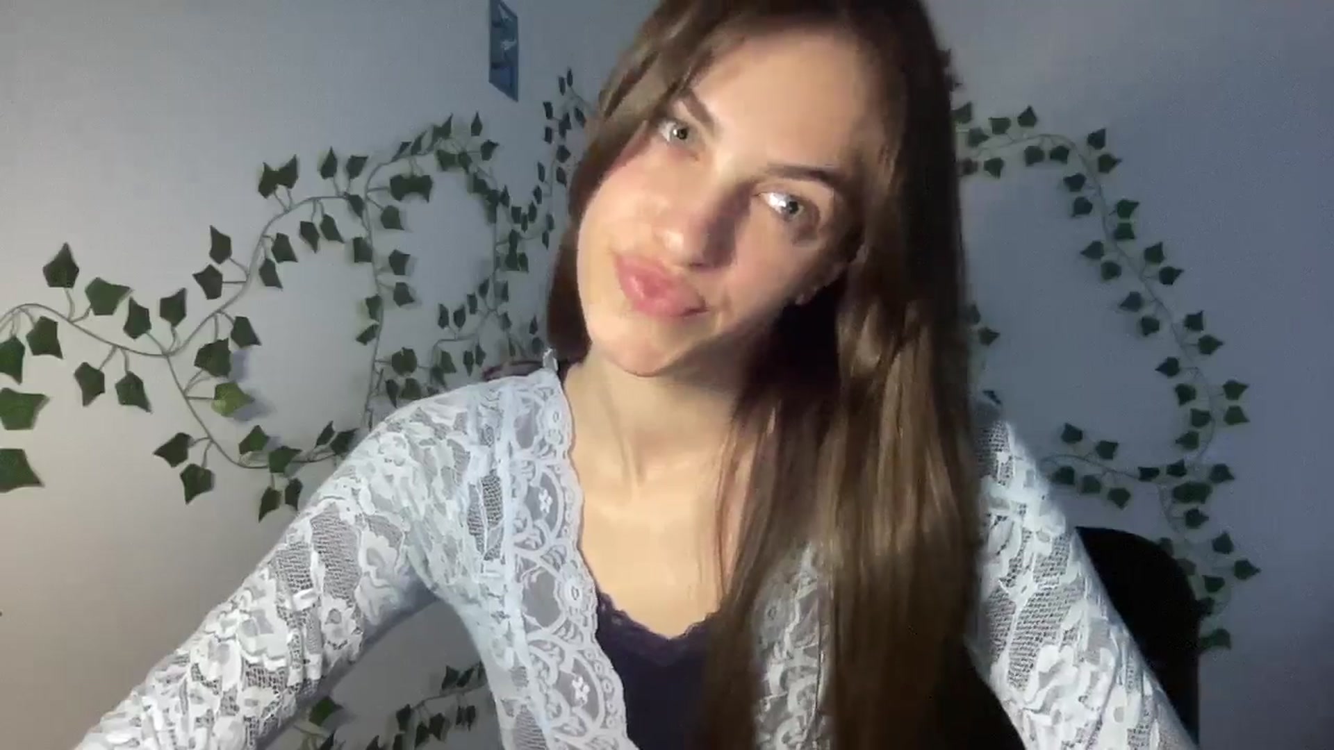Gallery image thumbnail from Dashamoxy's myfreecams stream on, 04/29/2026, 16:19 image 4 of 20