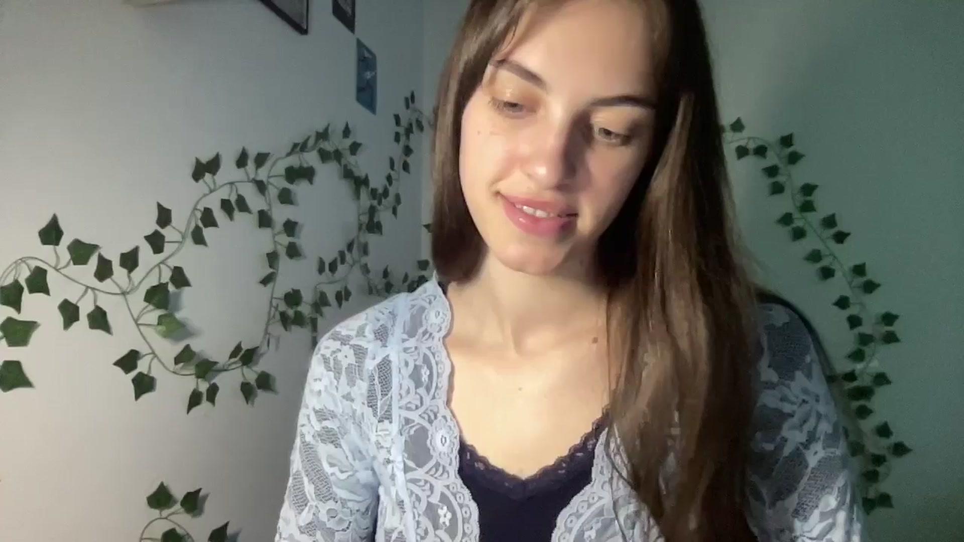 Gallery image thumbnail from Dashamoxy's myfreecams stream on, 04/29/2026, 16:19 image 19 of 20