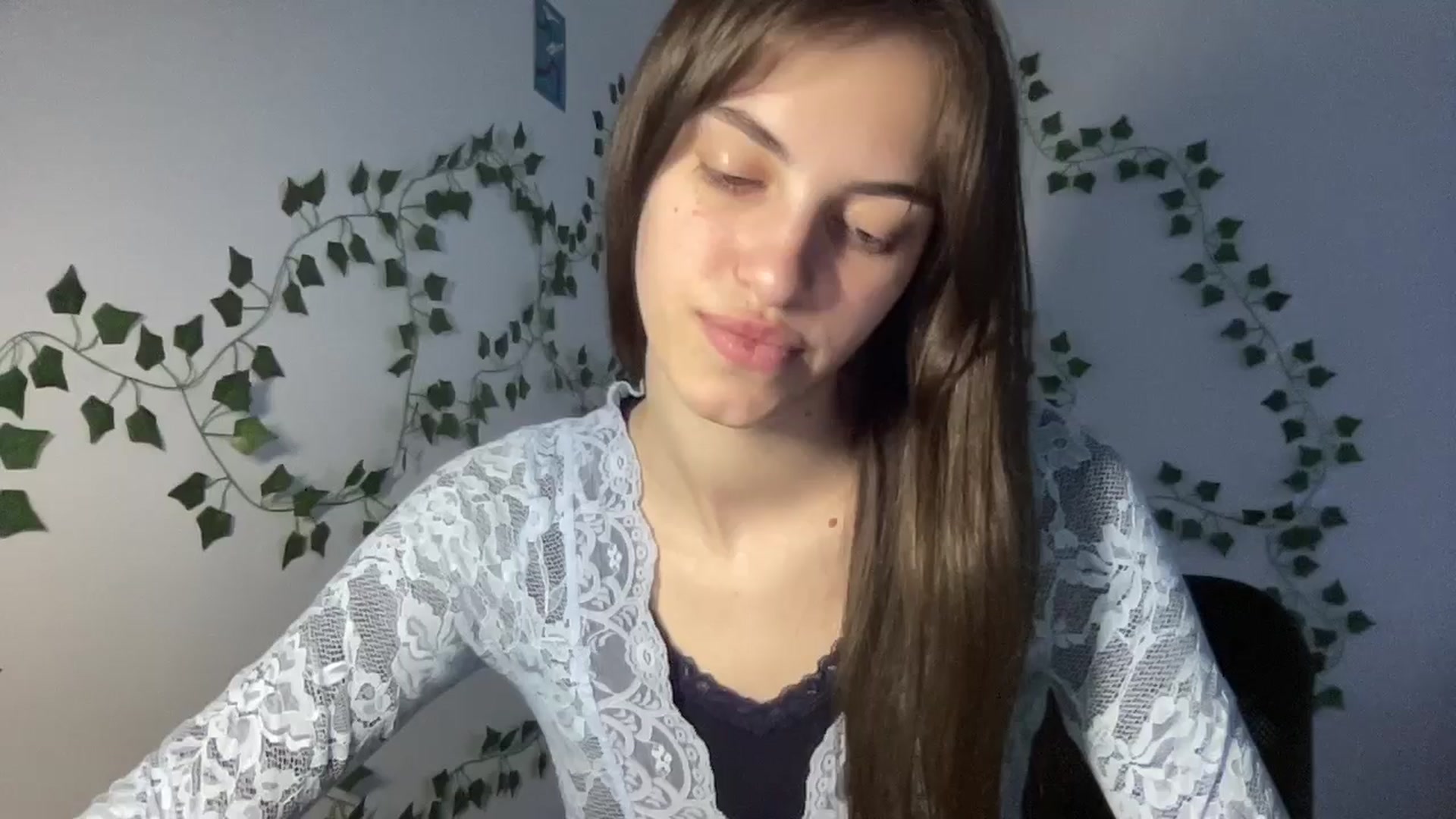 Gallery image thumbnail from Dashamoxy's myfreecams stream on, 04/29/2026, 16:19 image 5 of 20