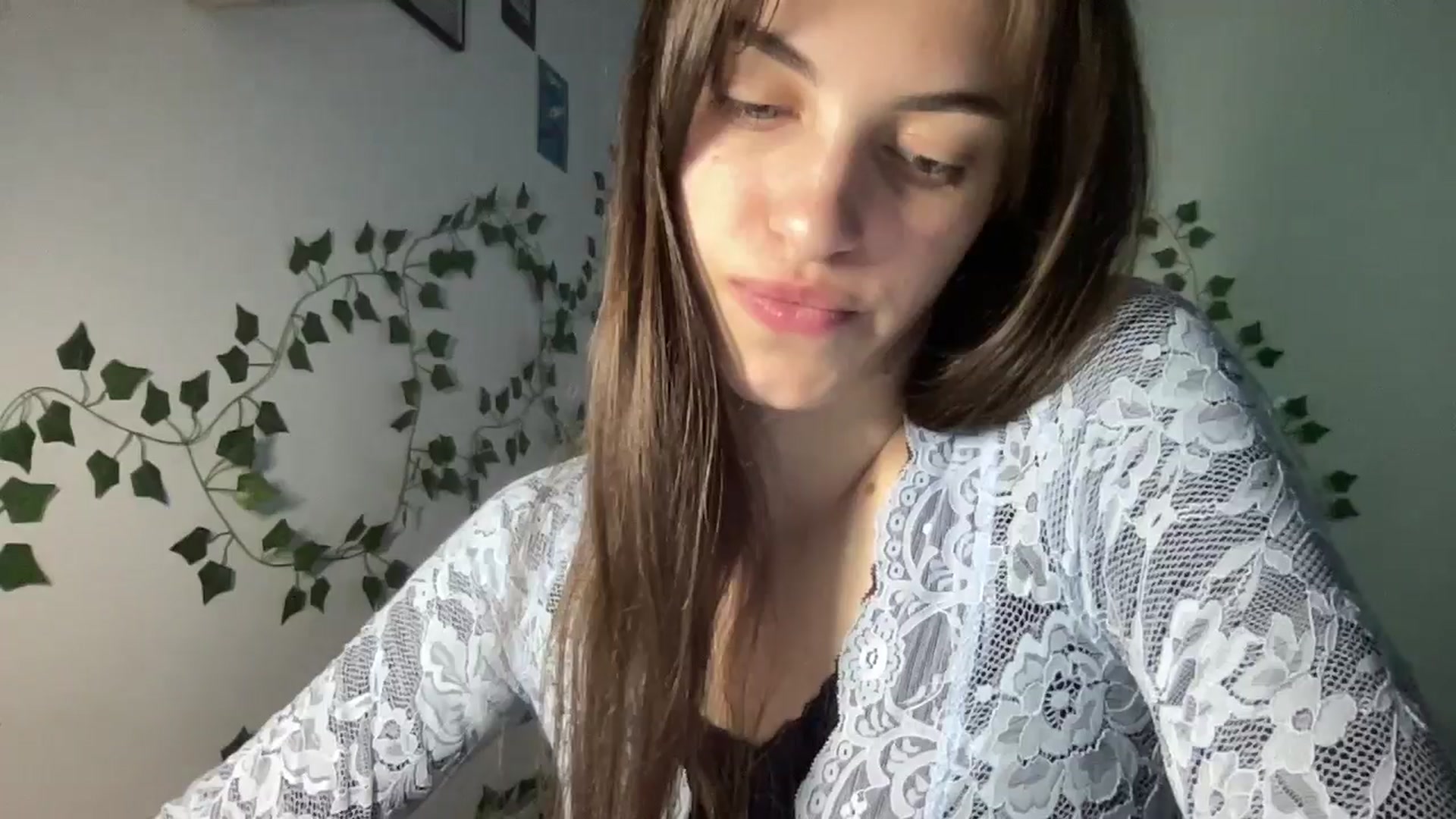 Gallery image thumbnail from Dashamoxy's myfreecams stream on, 04/29/2026, 16:19 image 20 of 20