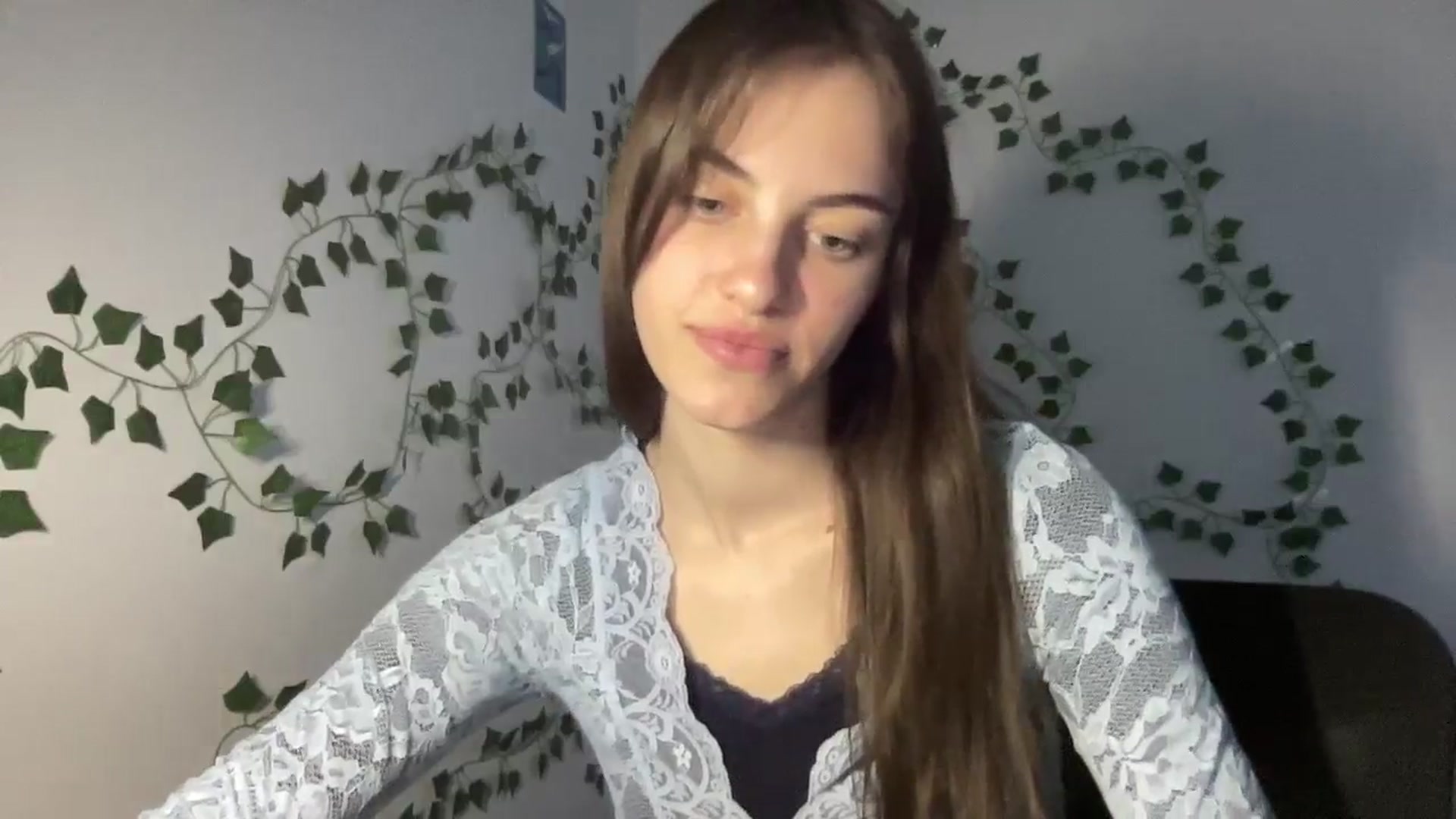 Gallery image thumbnail from Dashamoxy's myfreecams stream on, 04/29/2026, 16:19 image 10 of 20