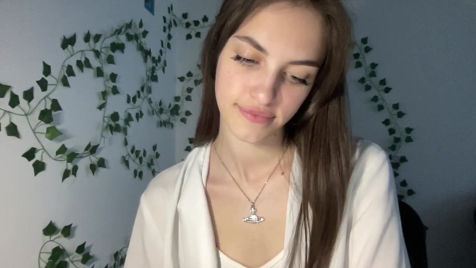 Gallery image thumbnail from Dashamoxy's myfreecams stream on, 04/30/2026, 15:41 image 20 of 20