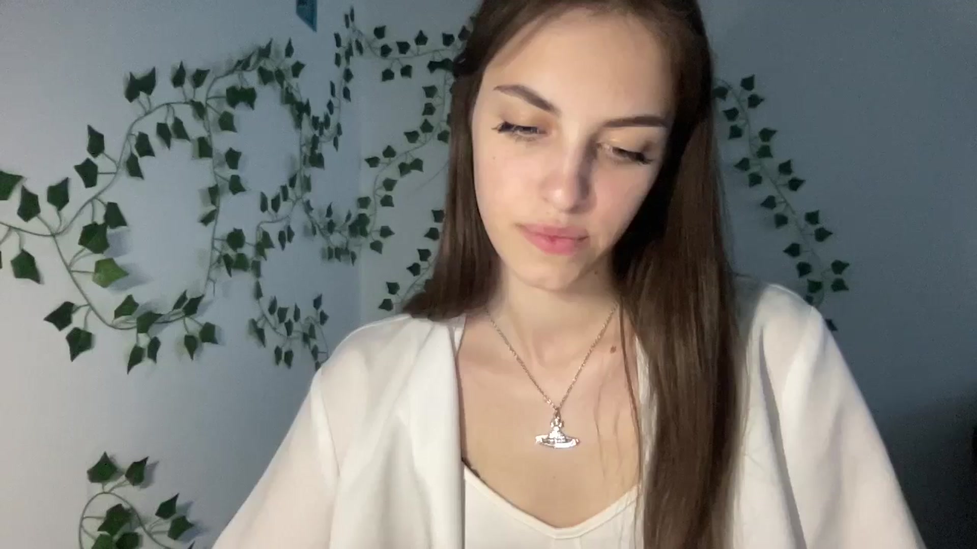 Gallery image thumbnail from Dashamoxy's myfreecams stream on, 04/30/2026, 15:41 image 16 of 20