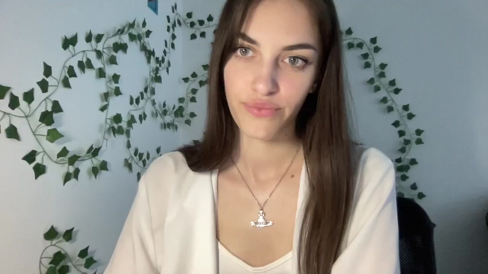 Gallery image thumbnail from Dashamoxy's myfreecams stream on, 04/30/2026, 15:41 image 4 of 20